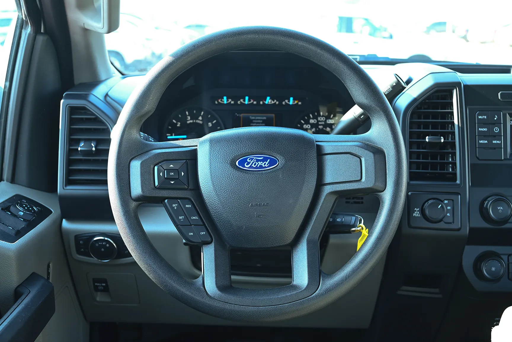 Used 2020 Ford F-150 XLT in White – Driver Side Dashboard & Steering View