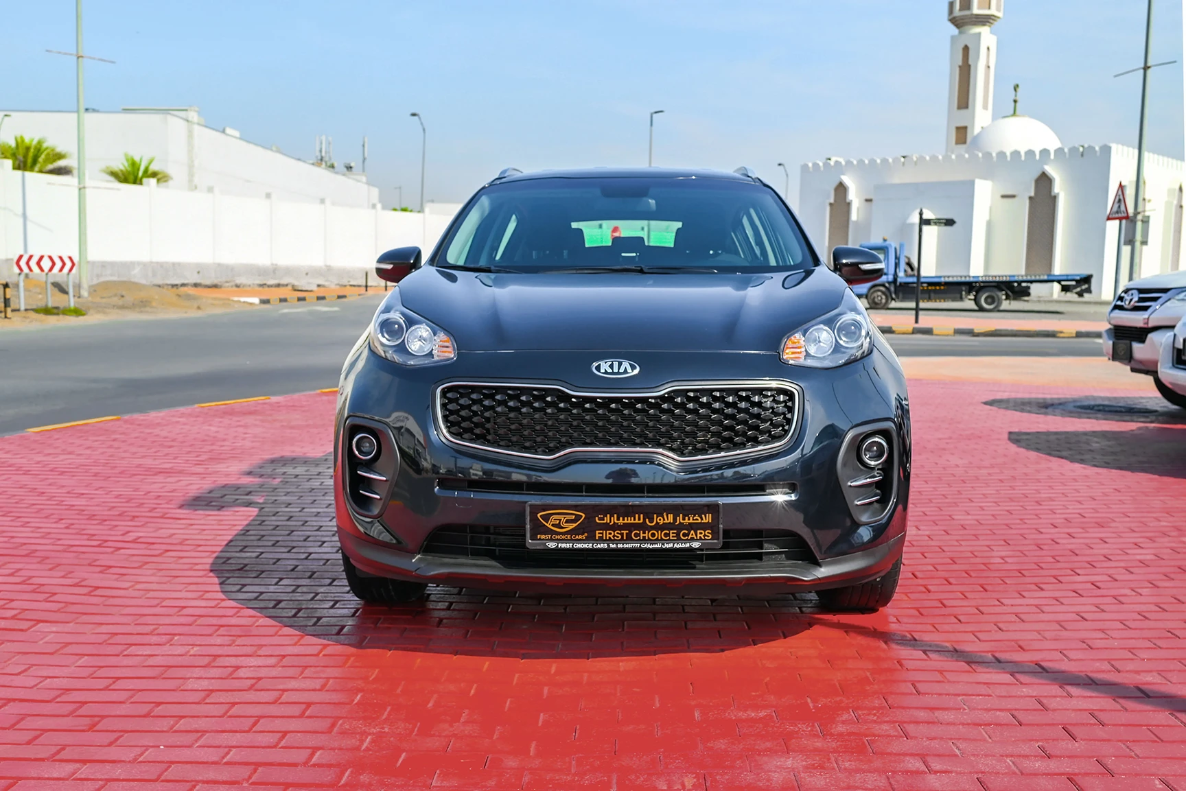 Used 2018 KIA Sportage LX Blue – Front View at First Choice Cars Sharjah