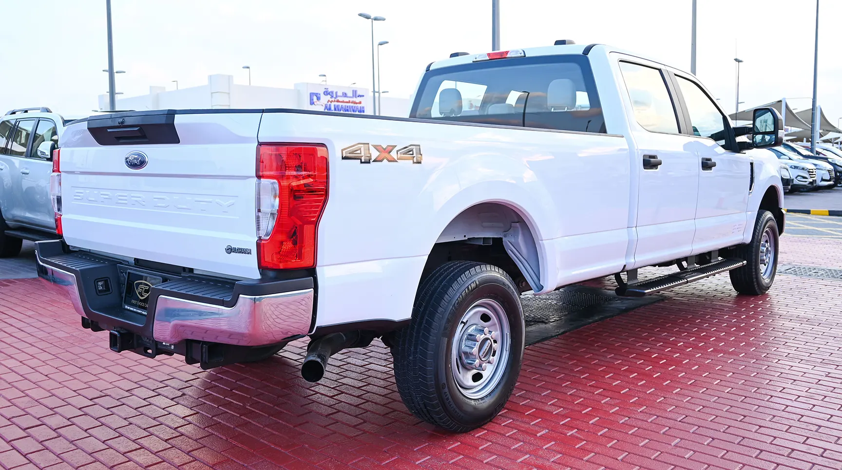 Used 2020 Ford F-Series Pickup F-250 - XL White – Right Back Diagonal (45°) View at First Choice Cars Sharjah