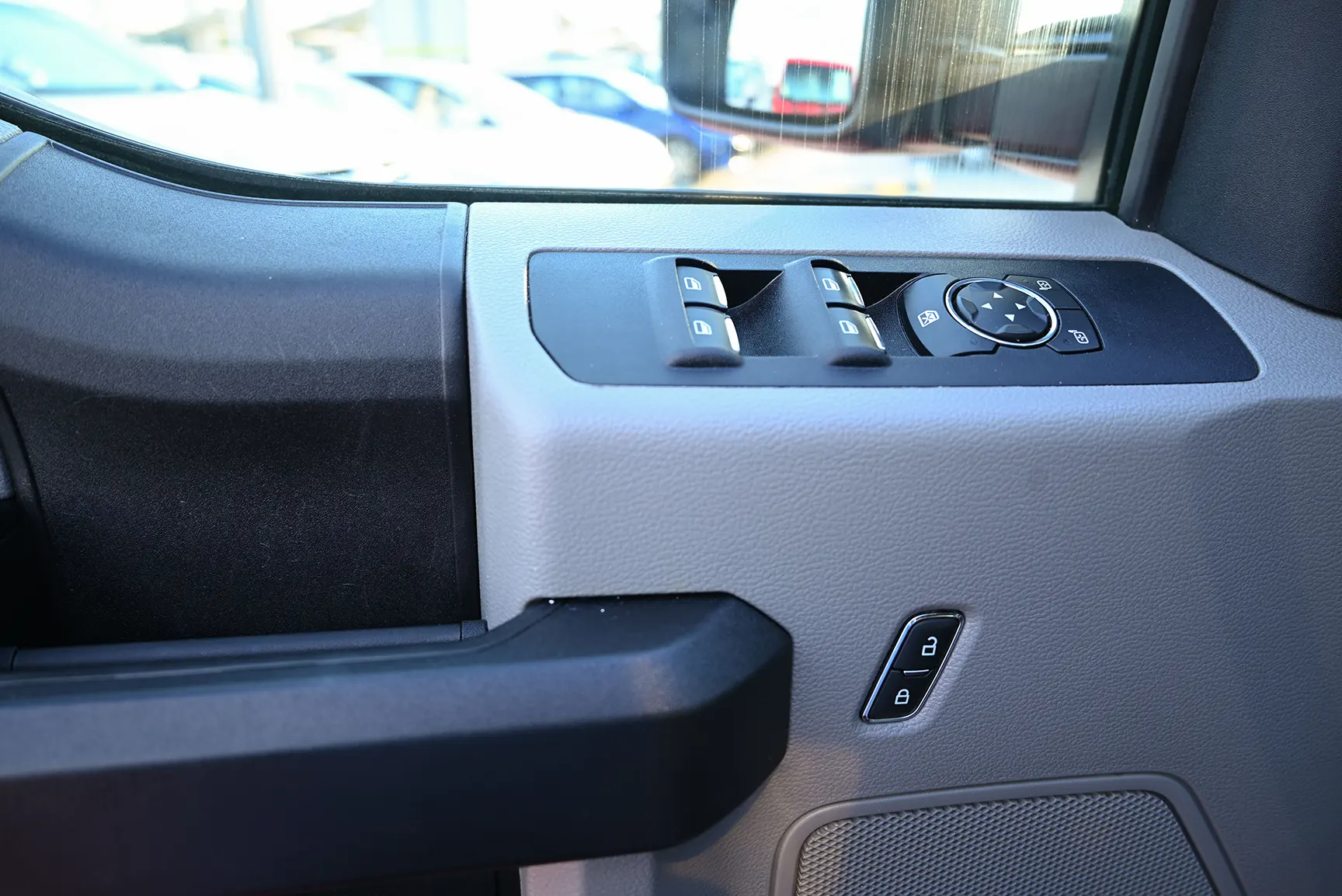 Used 2020 Ford F-Series Pickup F-250 - XL White – Driver Door Panel Full View at First Choice Cars Sharjah