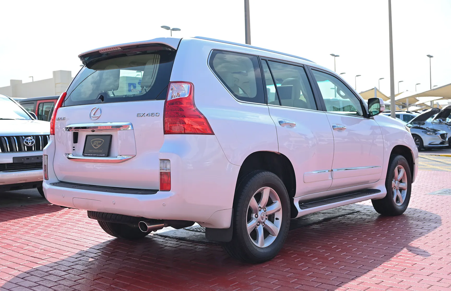 Used 2010 Lexus GX-Series GX 460 Platinum White – Right Back Diagonal (45°) View at First Choice Cars Sharjah