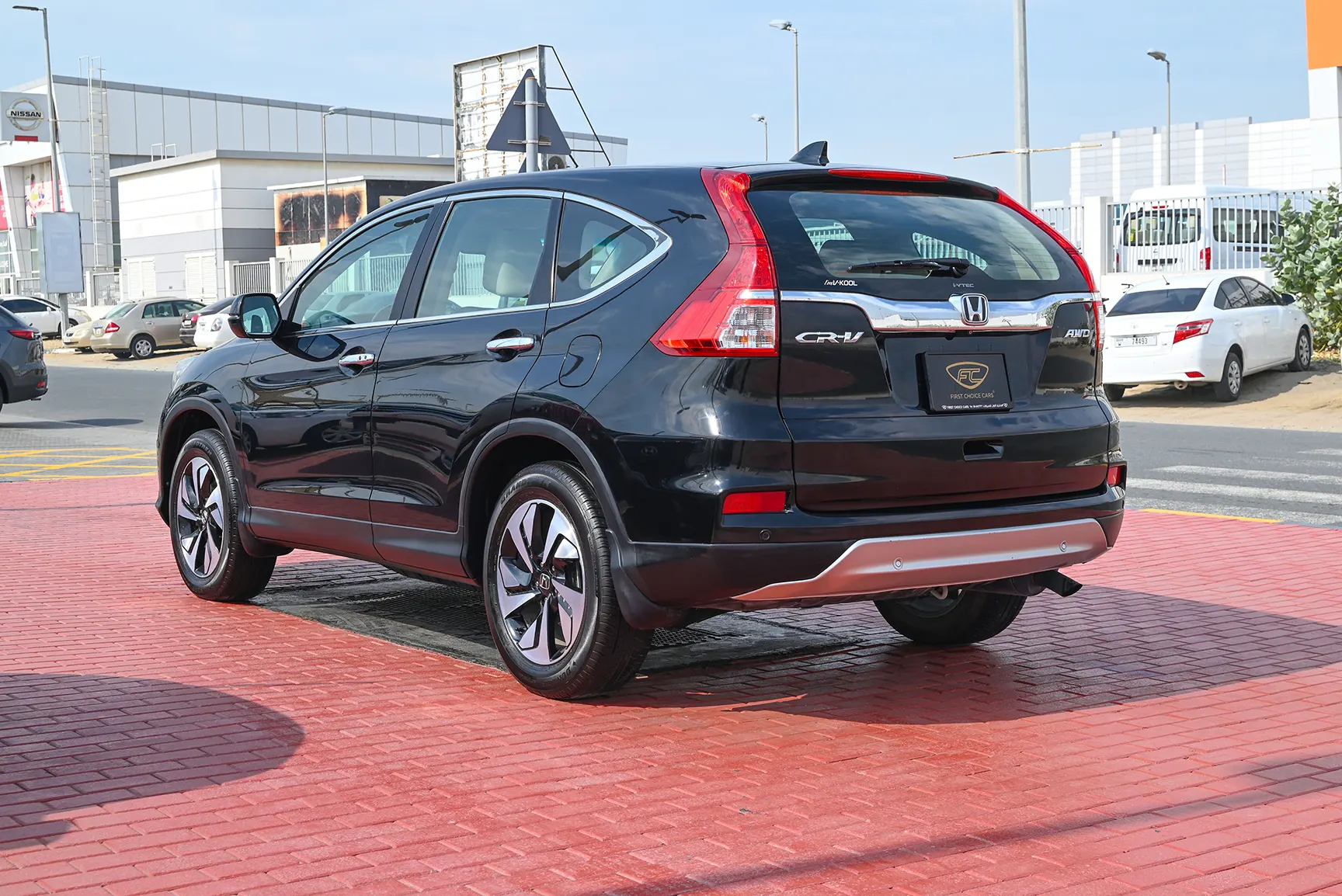 Used 2016 Honda CRV EXL Black – Left Back Diagonal (45°) View at First Choice Cars Sharjah