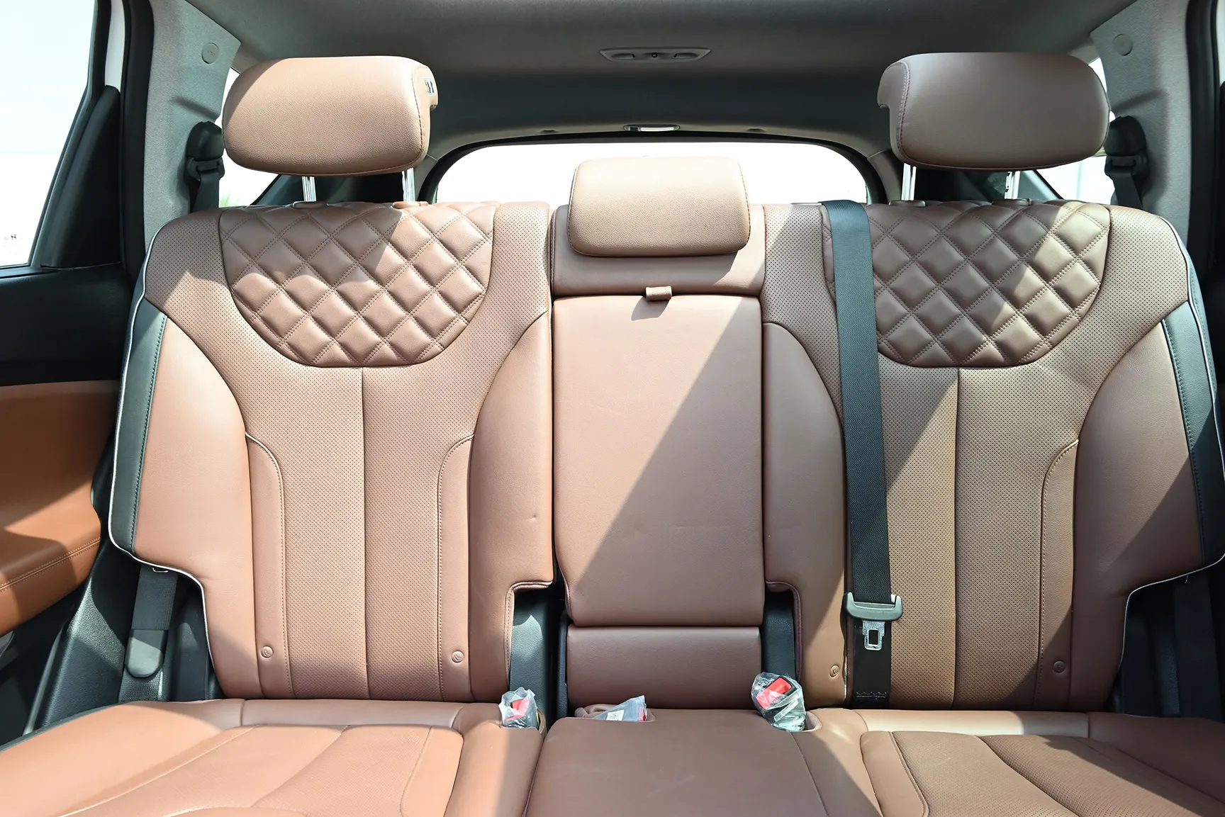 Used 2022 Hyundai Santa Fe GLS Premium White – Rear Seat View at First Choice Cars Sharjah