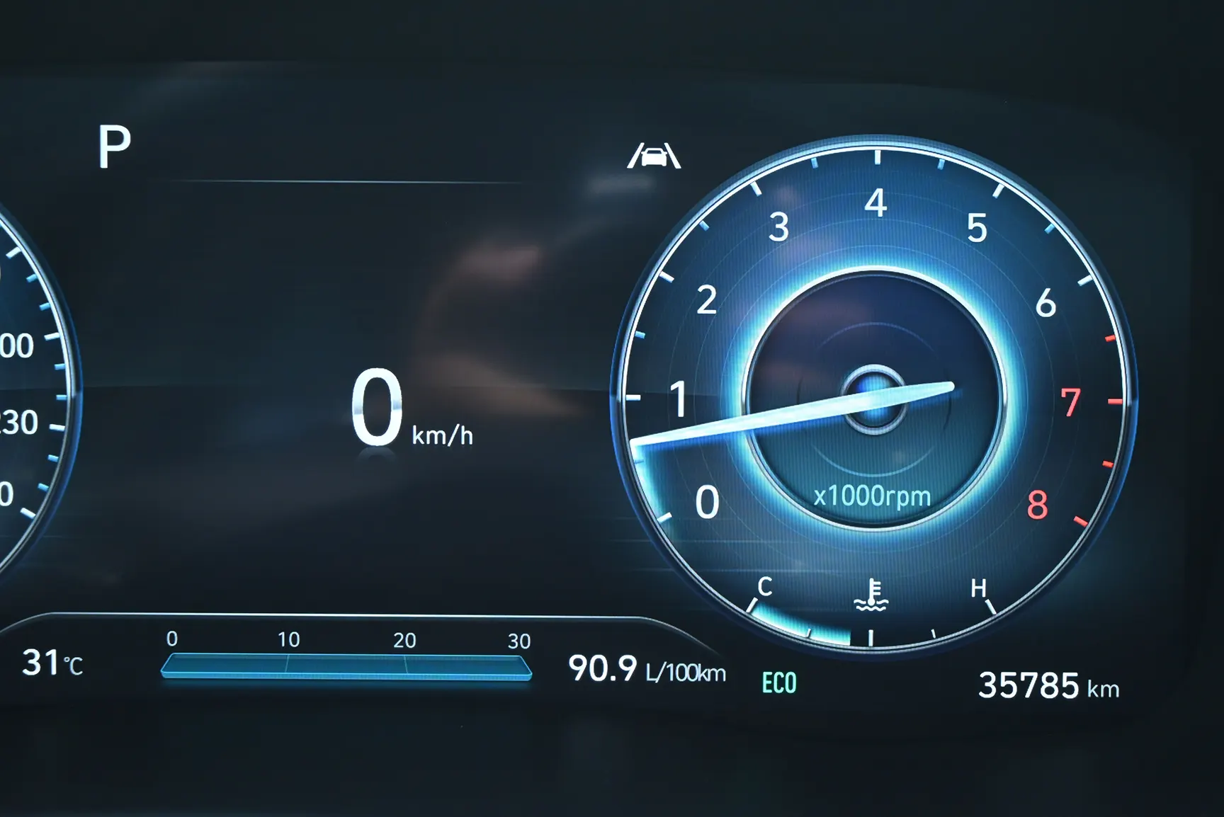 Used 2022 Hyundai Santa Fe GLS Premium White – Odometer / Mileage Reading View at First Choice Cars Sharjah