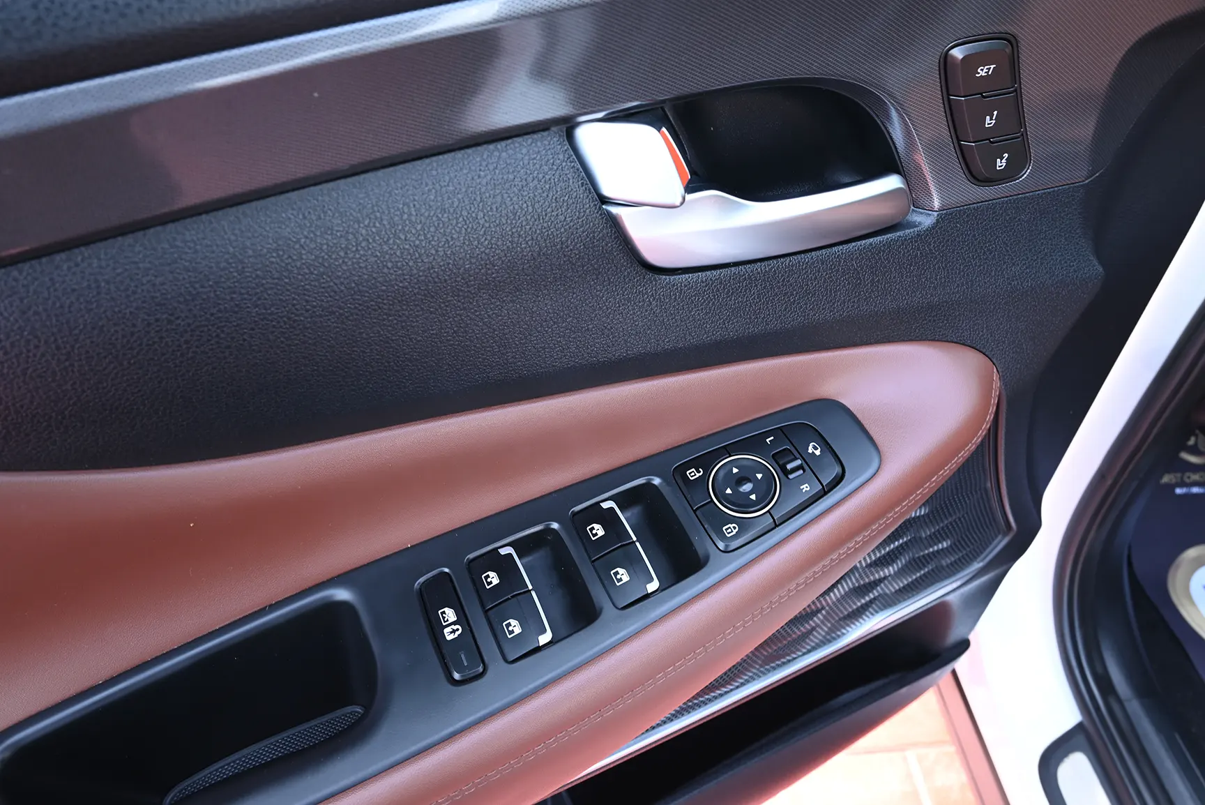 Used 2022 Hyundai Santa Fe GLS Premium White – Driver Door Panel Full View at First Choice Cars Sharjah