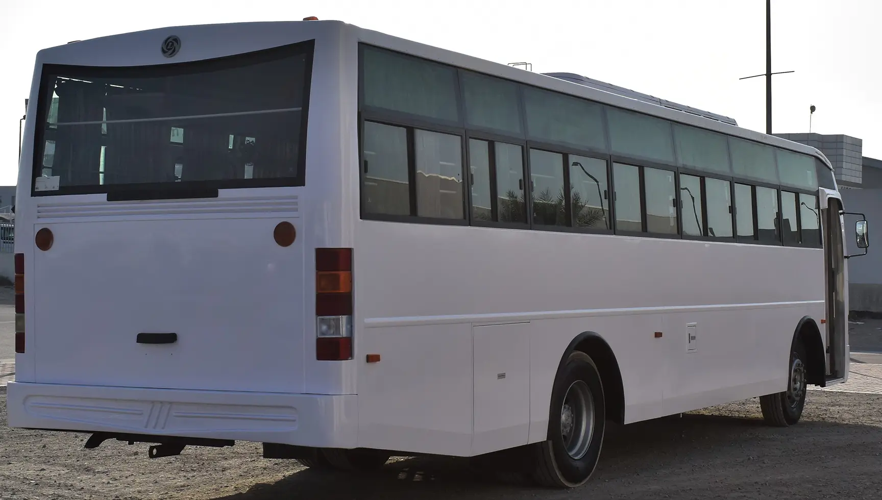 Used 2014 Ashok Leyland Falcon Bus White – Right Back Diagonal (45°) View at First Choice Cars Sharjah
