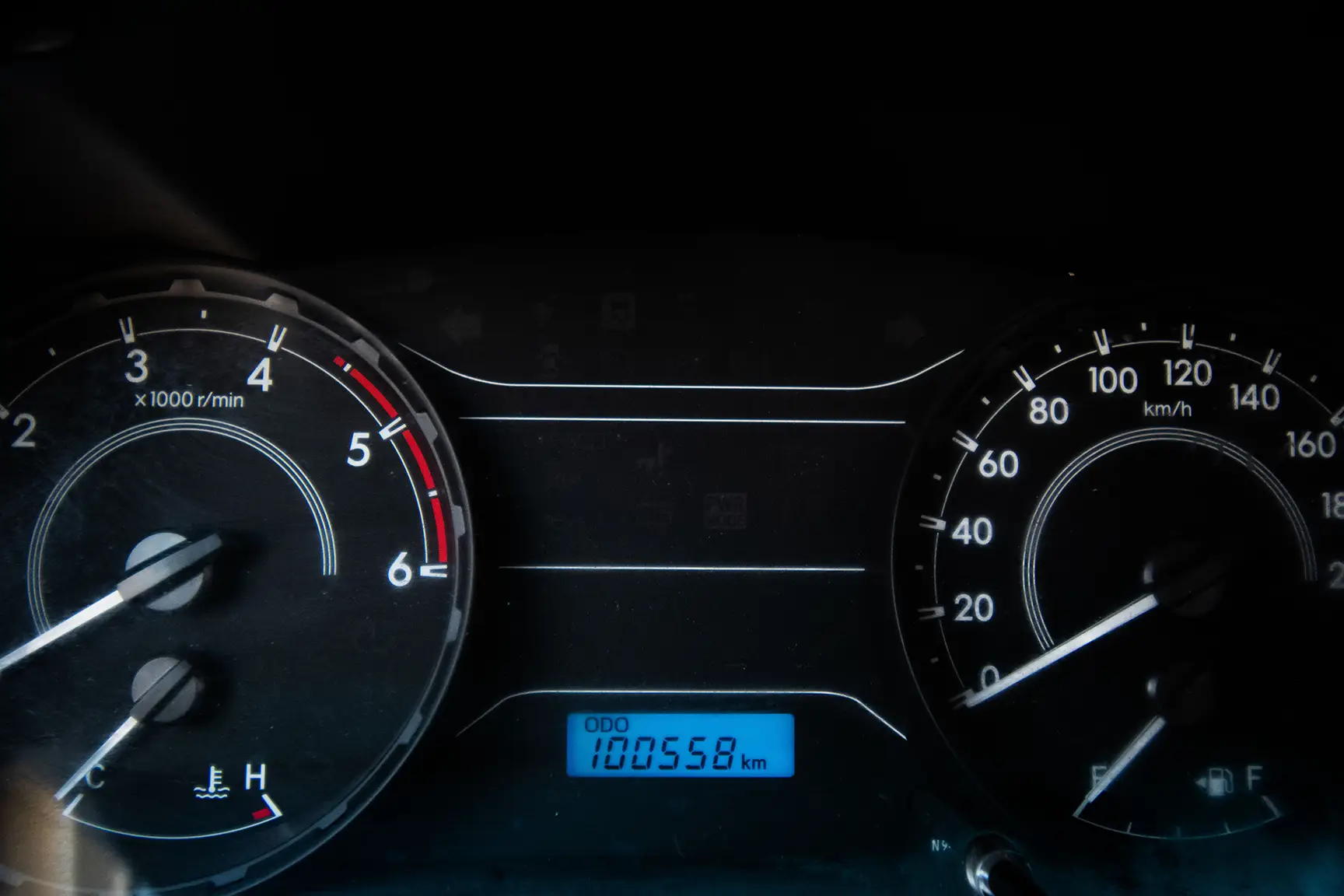 Used 2017 Toyota Hilux DLS Double Cabin White – Odometer / Mileage Reading View at First Choice Cars Sharjah