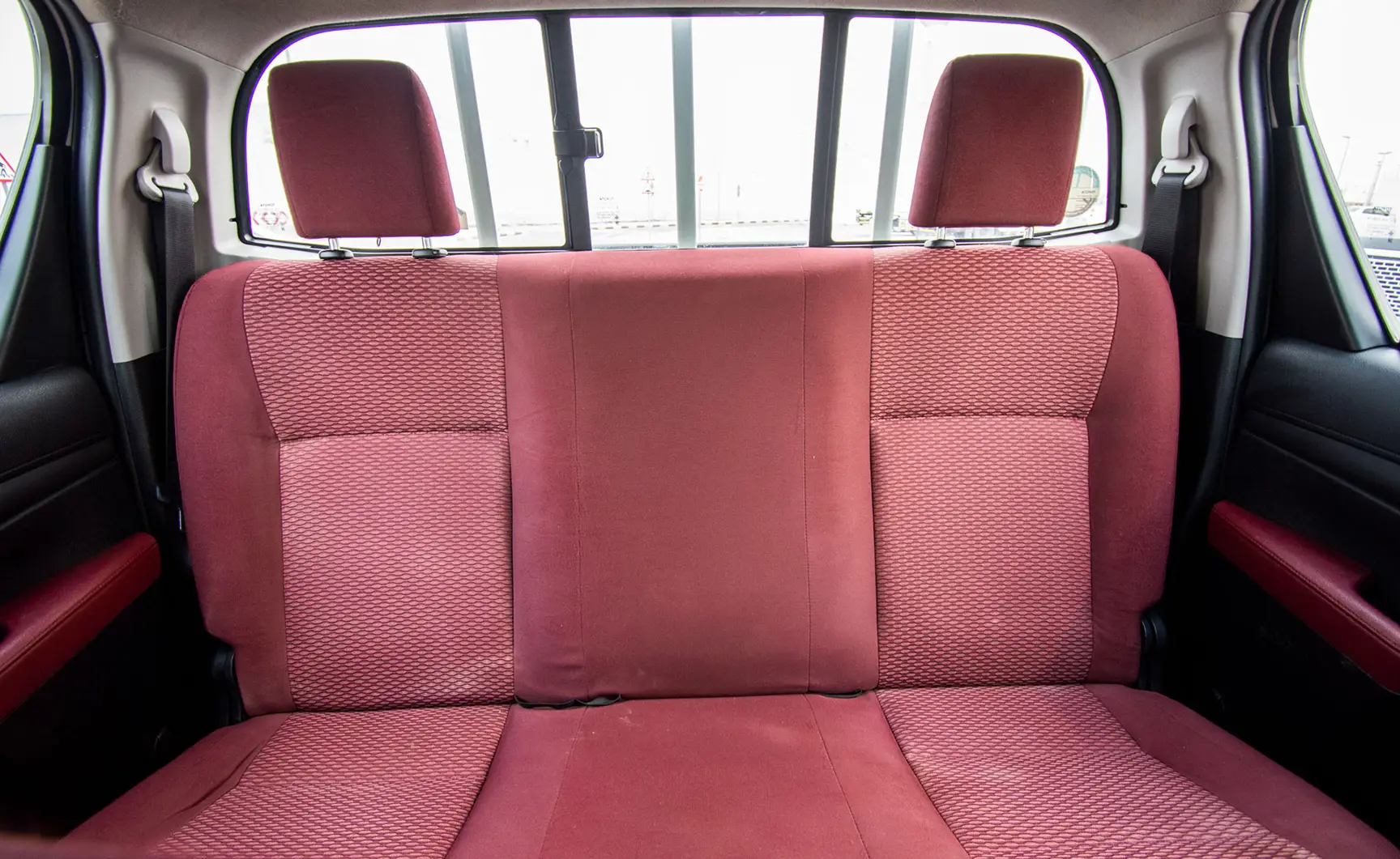 Used 2017 Toyota Hilux GL Double Cabin in White – Rear Seat View for Sale at First Choice Cars Dubai Sharjah