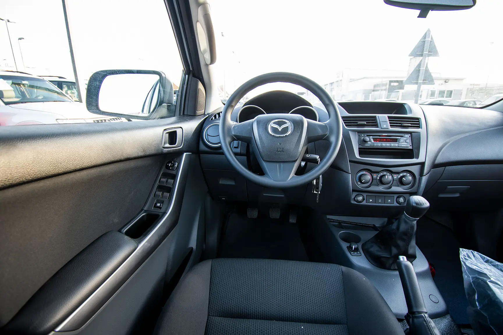 Used 2020 Mazda BT-50 Double Cab in White – Steering Wheel & Instrument Cluster