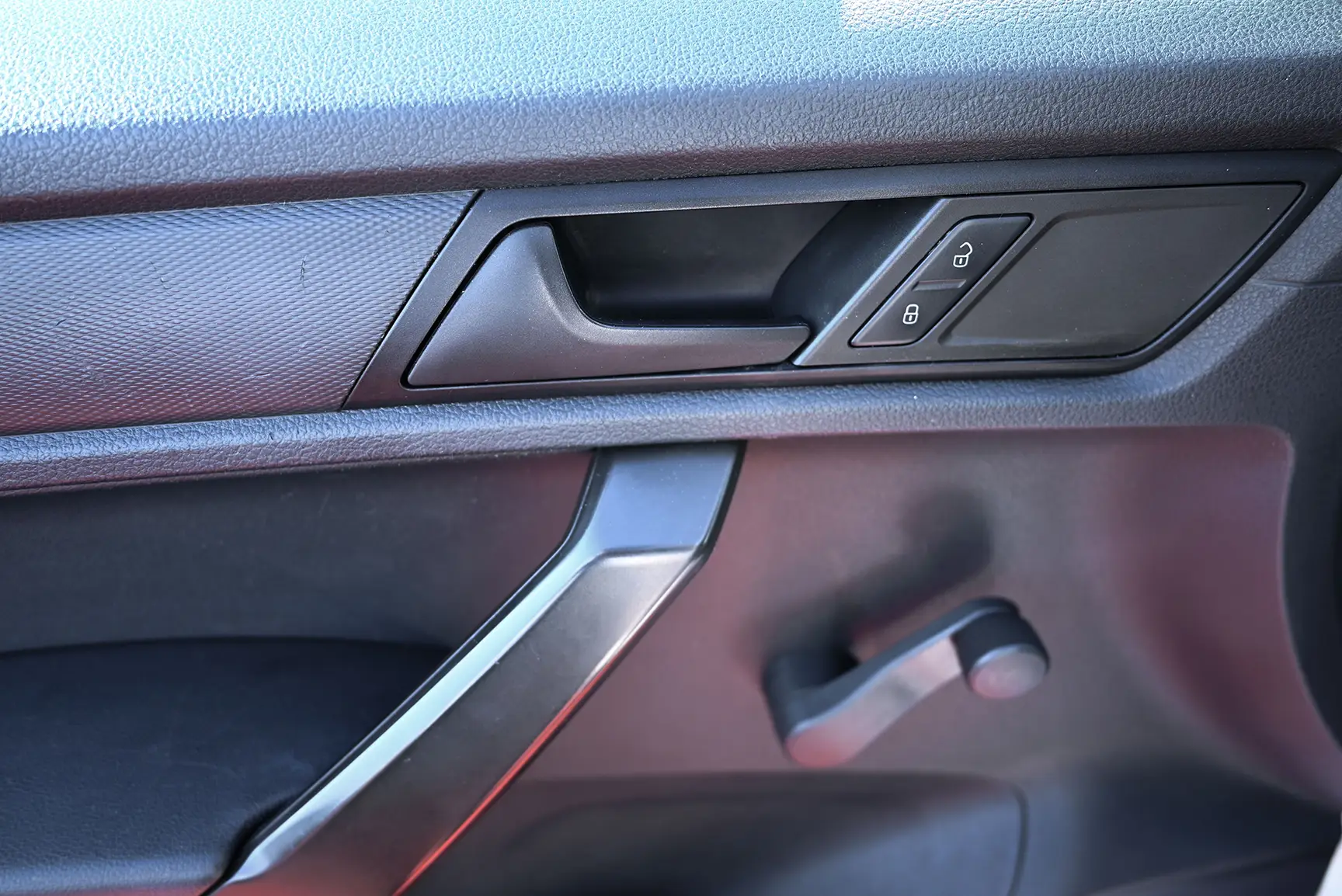 Used 2016 Volkswagen Caddy Delivery Van White – Driver Door Panel Full View at First Choice Cars Sharjah