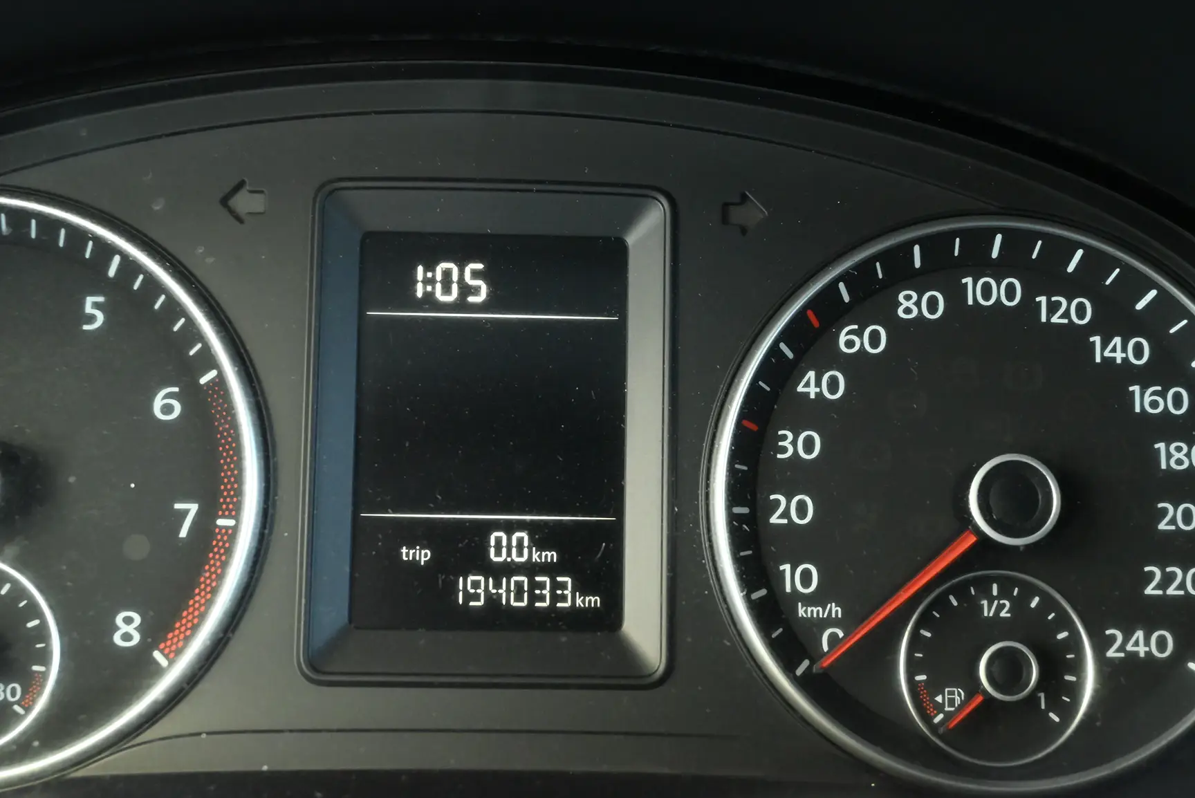 Used 2016 Volkswagen Caddy Delivery Van White – Odometer / Mileage Reading View at First Choice Cars Sharjah