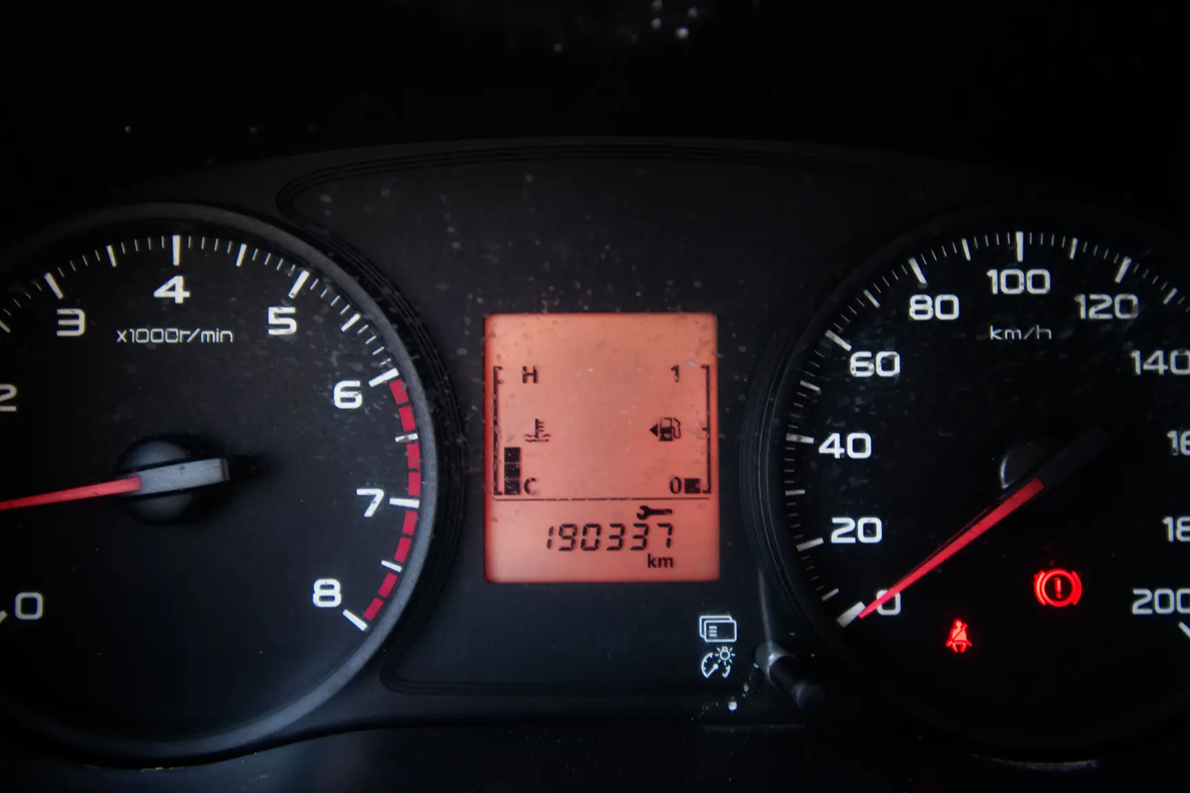 Used 2016 Mitsubishi L200 Double Cab GL White – Odometer / Mileage Reading View at First Choice Cars Sharjah