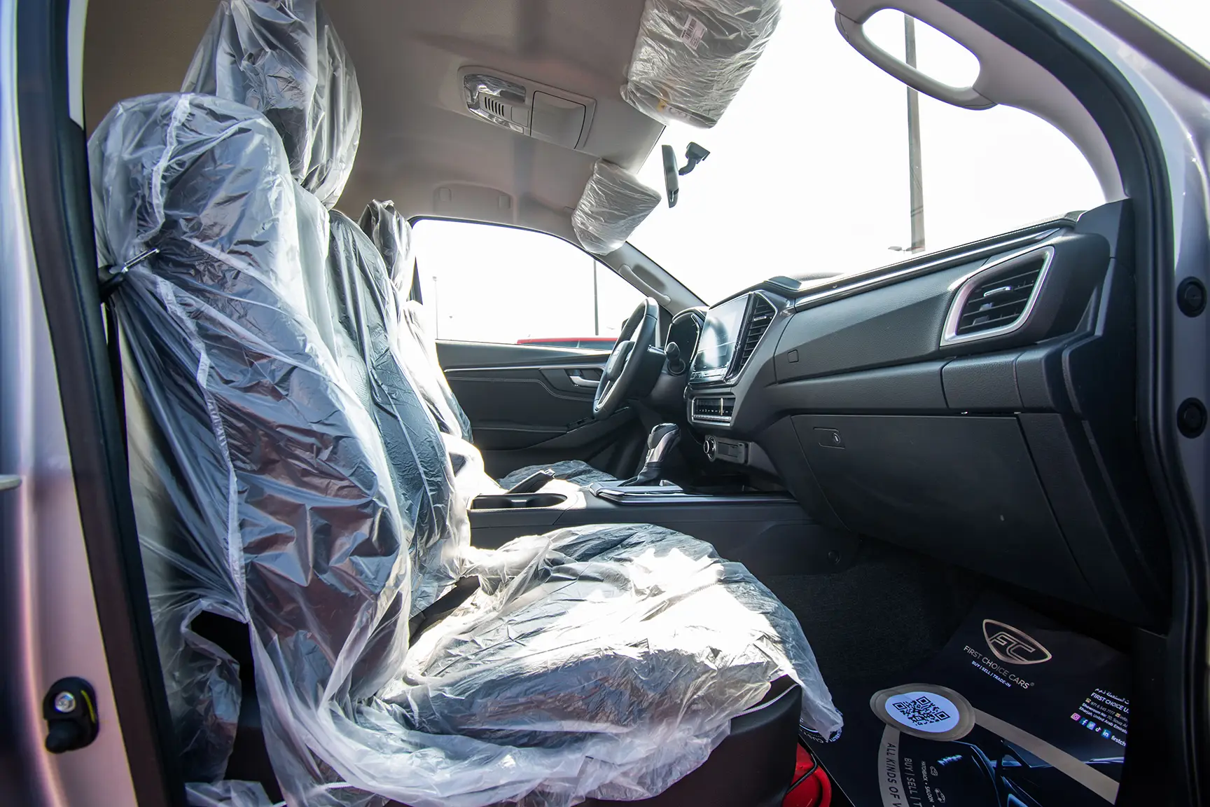 Used 2022 Isuzu D-MAX LS Silver – Front Passenger Side Cabin View at First Choice Cars Sharjah