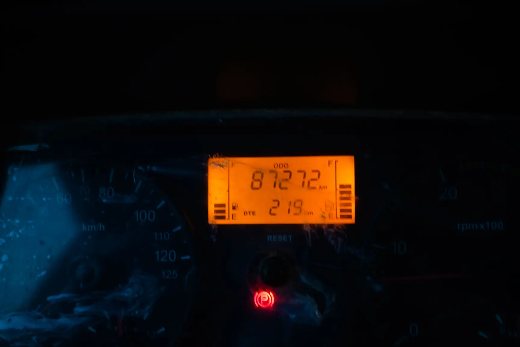 Used 2020 Mitsubishi Fuso Bus 37-Seater White – Odometer / Mileage Reading View at First Choice Cars Sharjah