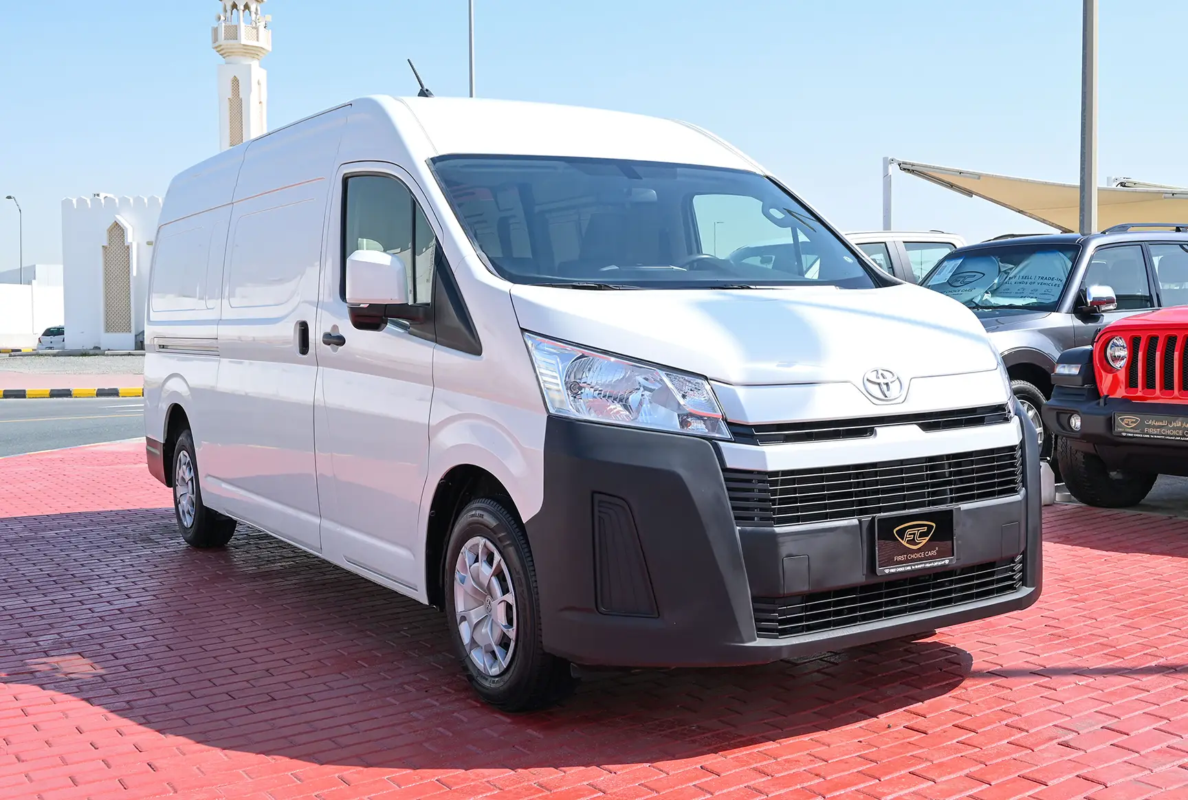 Used 2020 Toyota Hiace GL High Roof White – Right Front Diagonal (45°) View at First Choice Cars Sharjah