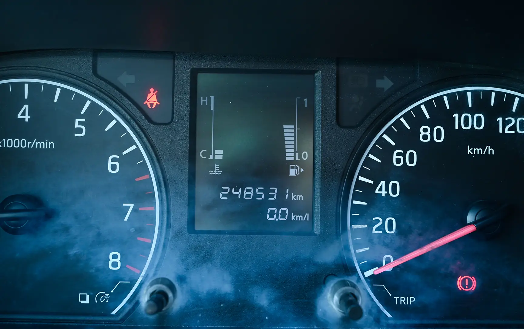 Used 2016 Nissan Urvan High Roof White – Odometer / Mileage Reading View at First Choice Cars Sharjah