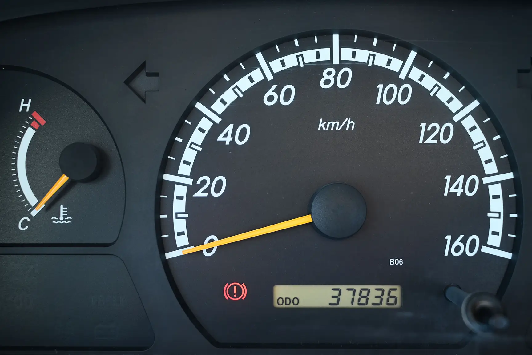 Used 2016 Toyota Coaster Standard Roof in White – Odometer / Mileage Reading View
