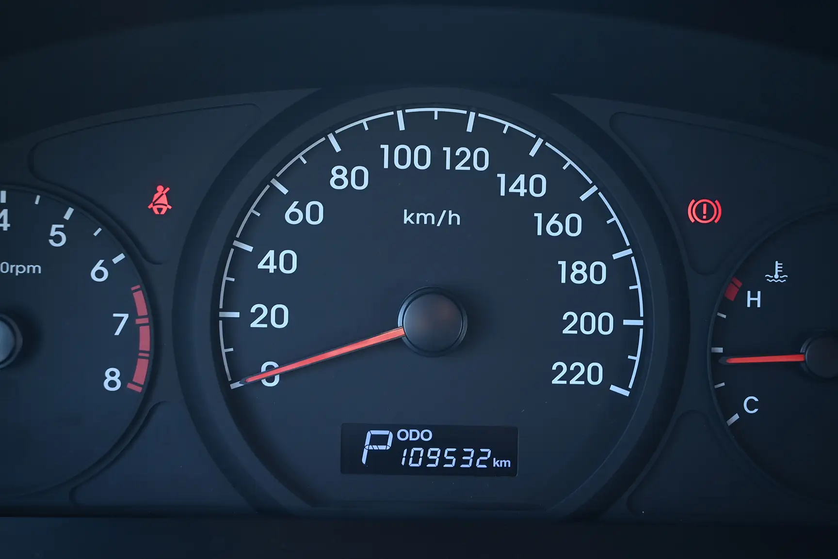 Used 2021 Hyundai H1 12-Seater Wagon Black – Odometer / Mileage Reading View at First Choice Cars Sharjah