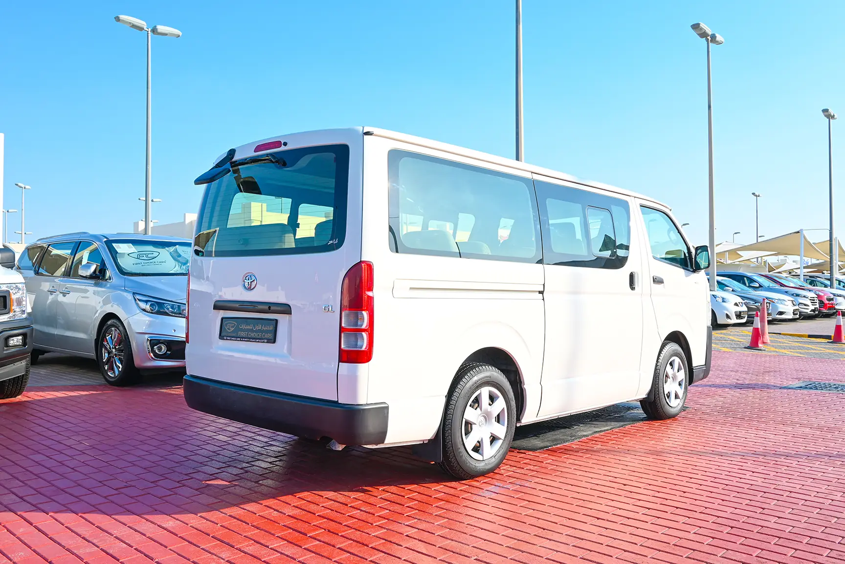 Used 2015 Toyota Hiace GL Standard Roof White – Right Back Diagonal (45°) View at First Choice Cars Sharjah