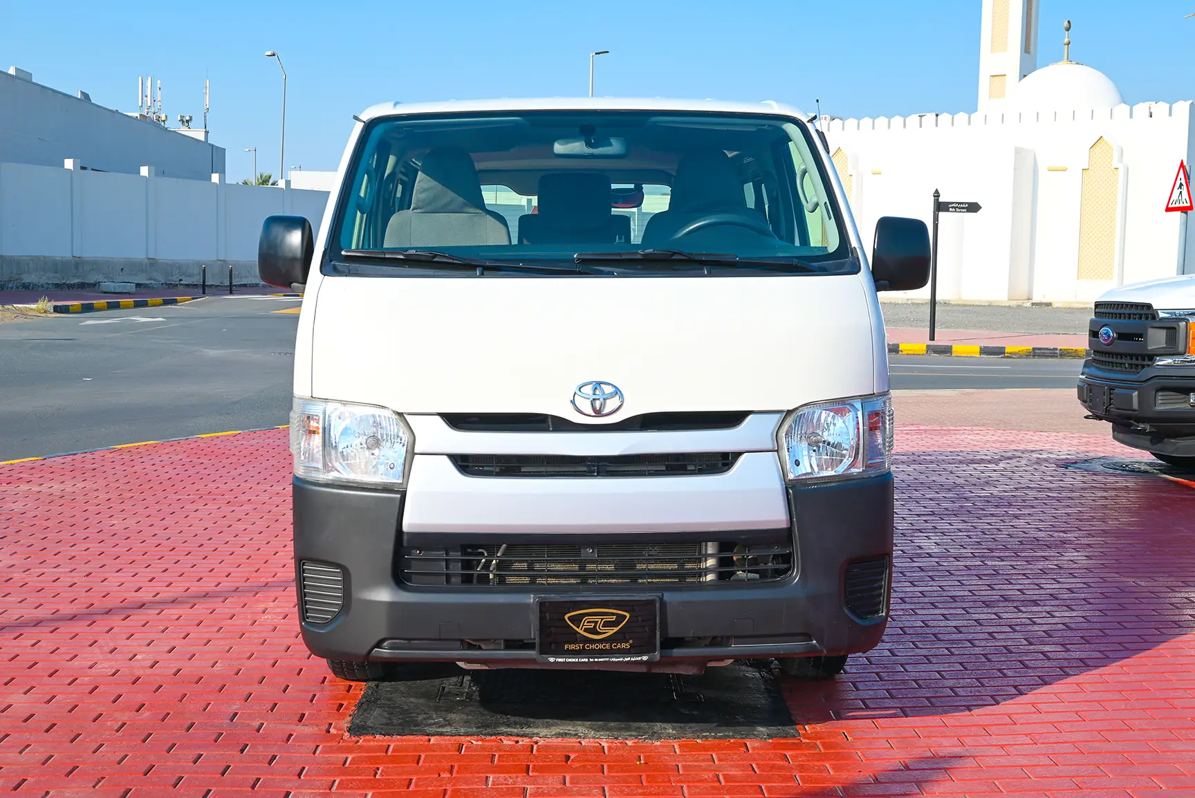Used 2015 Toyota Hiace GL Standard Roof White – Front View at First Choice Cars Sharjah