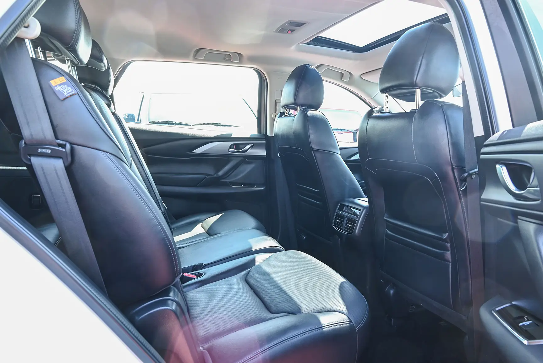 Used 2020 Mazda CX-9 GT White – Rear Passenger Side Cabin View at First Choice Cars Sharjah