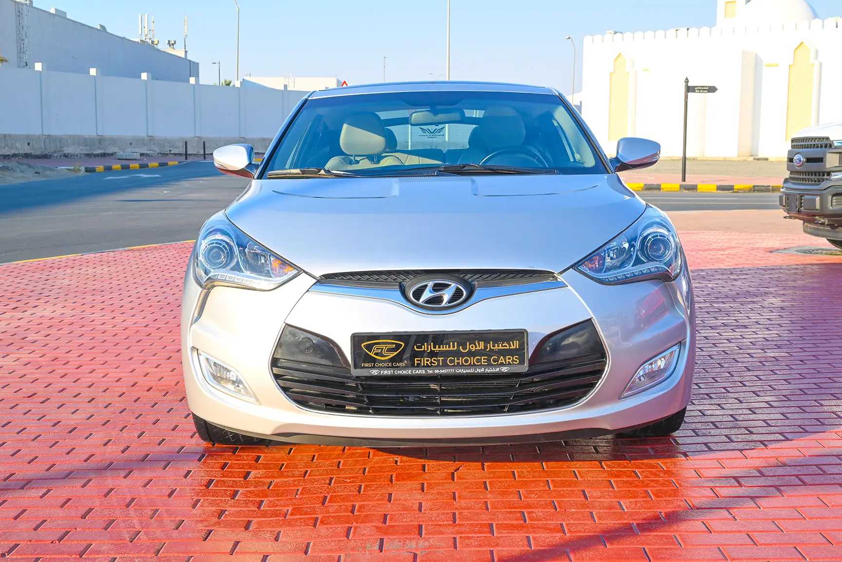 Used 2015 Hyundai Veloster GL Silver – Front View at First Choice Cars Sharjah