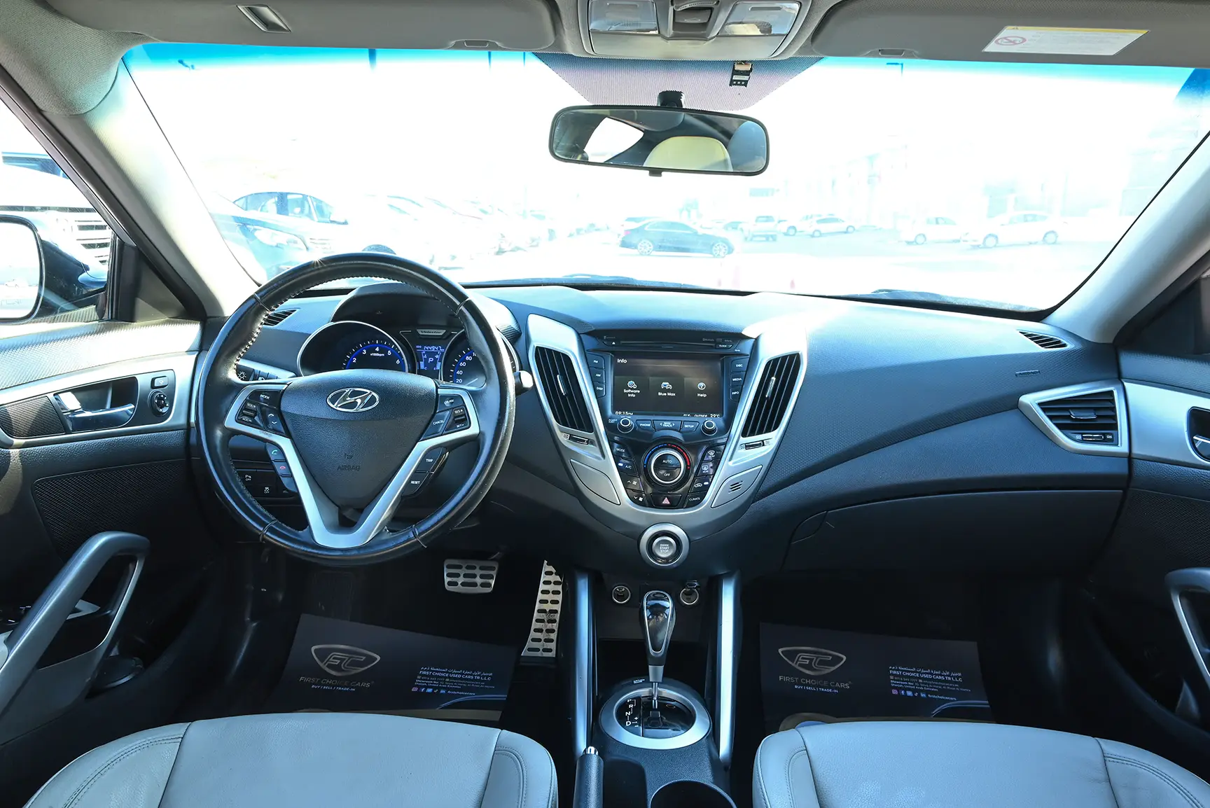 Used 2015 Hyundai Veloster GL Silver – Front Cabin / Dashboard Full View at First Choice Cars Sharjah