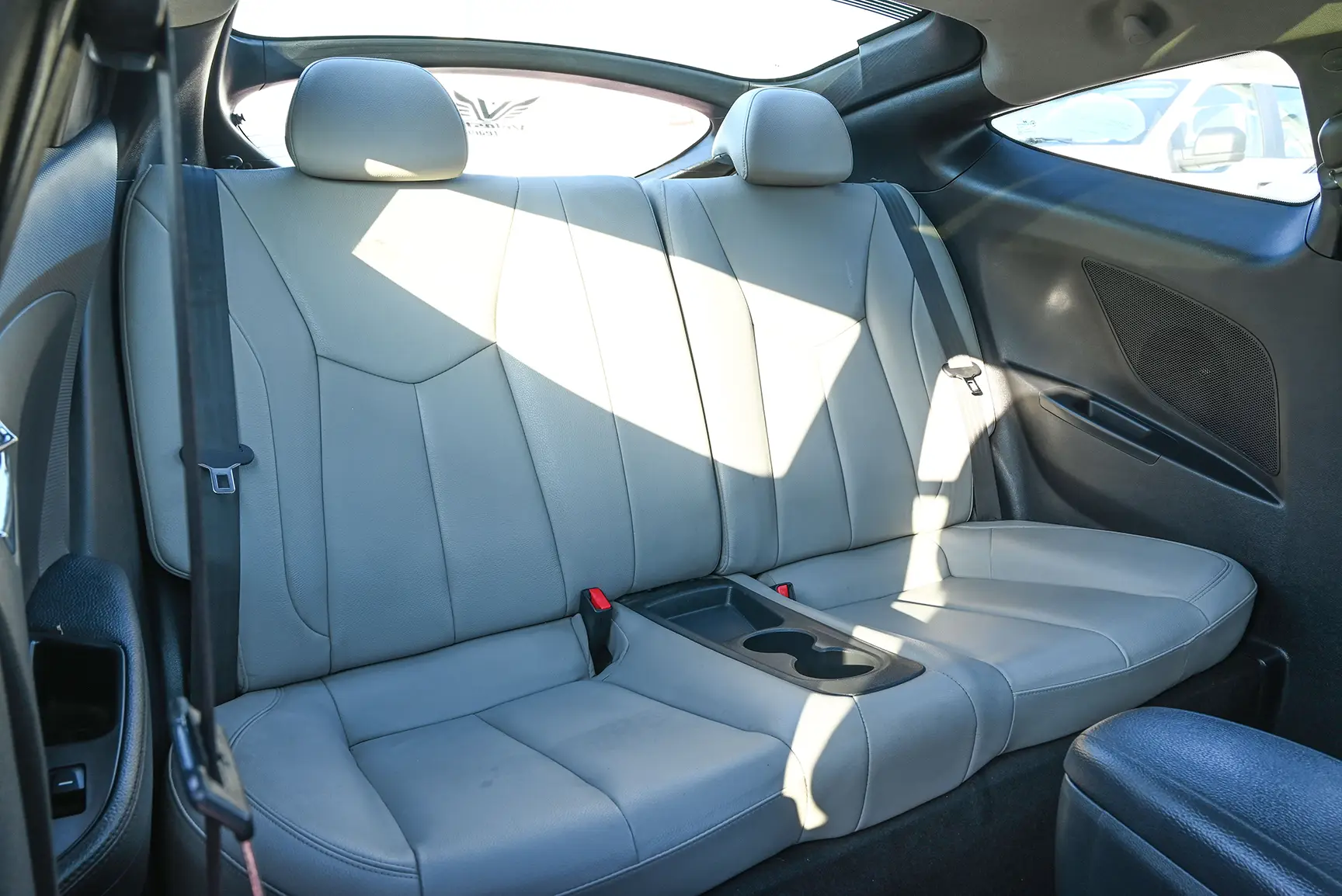 Used 2015 Hyundai Veloster GL Silver – Rear Passenger Side Cabin View at First Choice Cars Sharjah