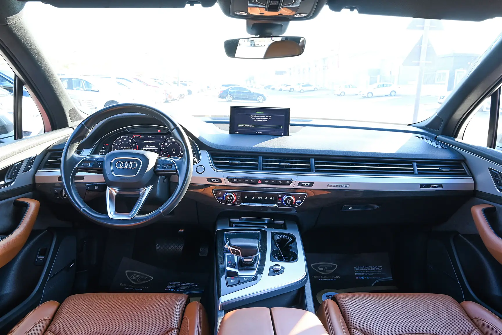 Used 2016 Audi Q7 S-Line Grey – Front Cabin / Dashboard Full View at First Choice Cars Sharjah