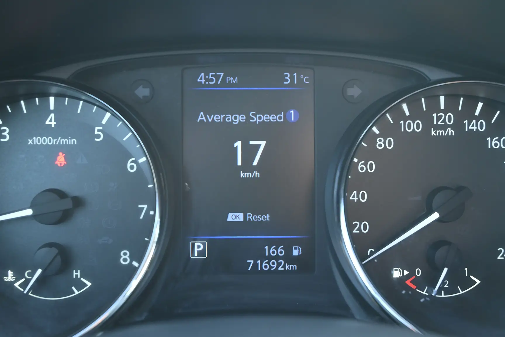 Used 2020 Nissan X-Trail Sl Blue – Odometer / Mileage Reading View at First Choice Cars Sharjah