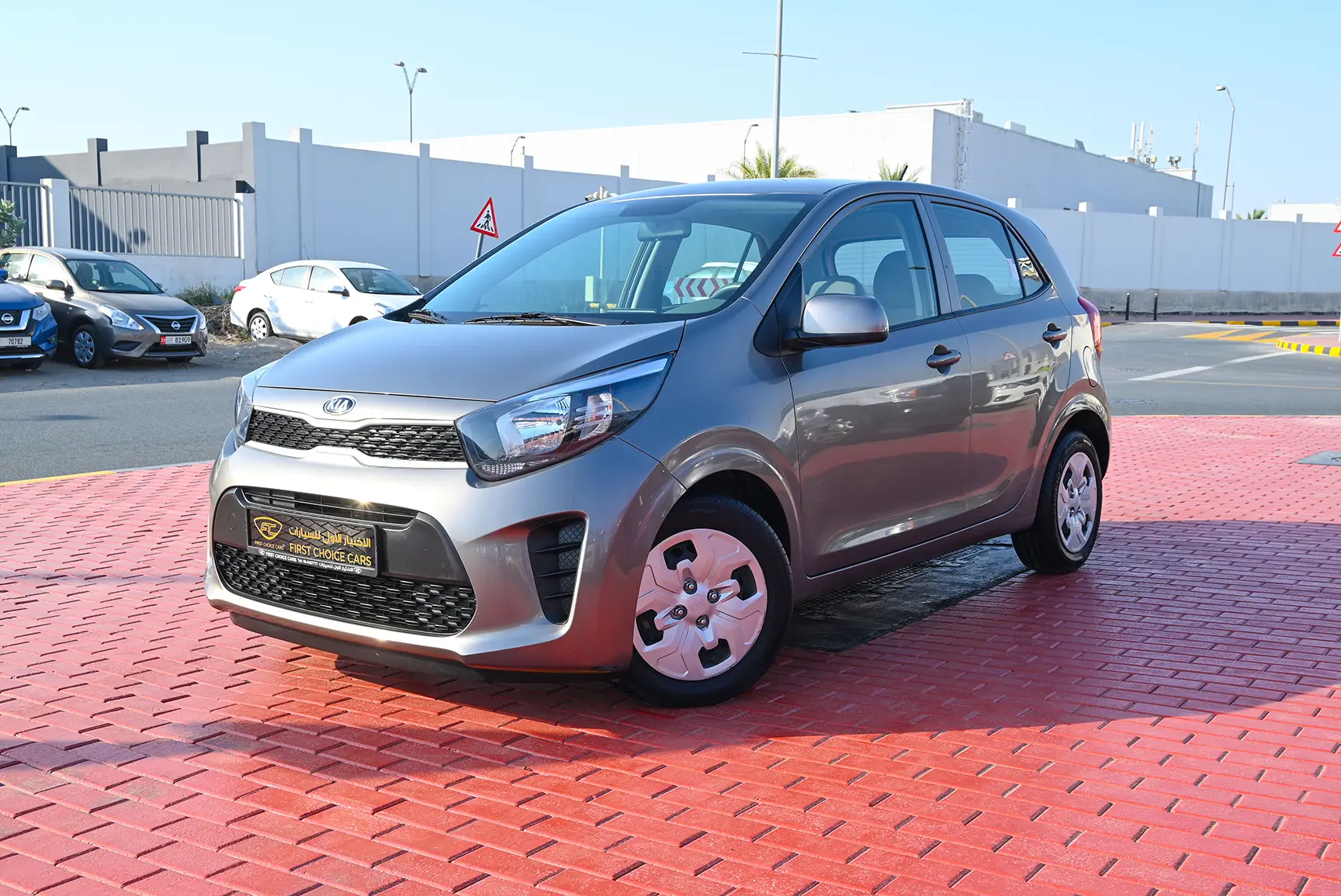 Used 2020 KIA Picanto Ex Grey – Left Front Diagonal (45°) View at First Choice Cars Sharjah