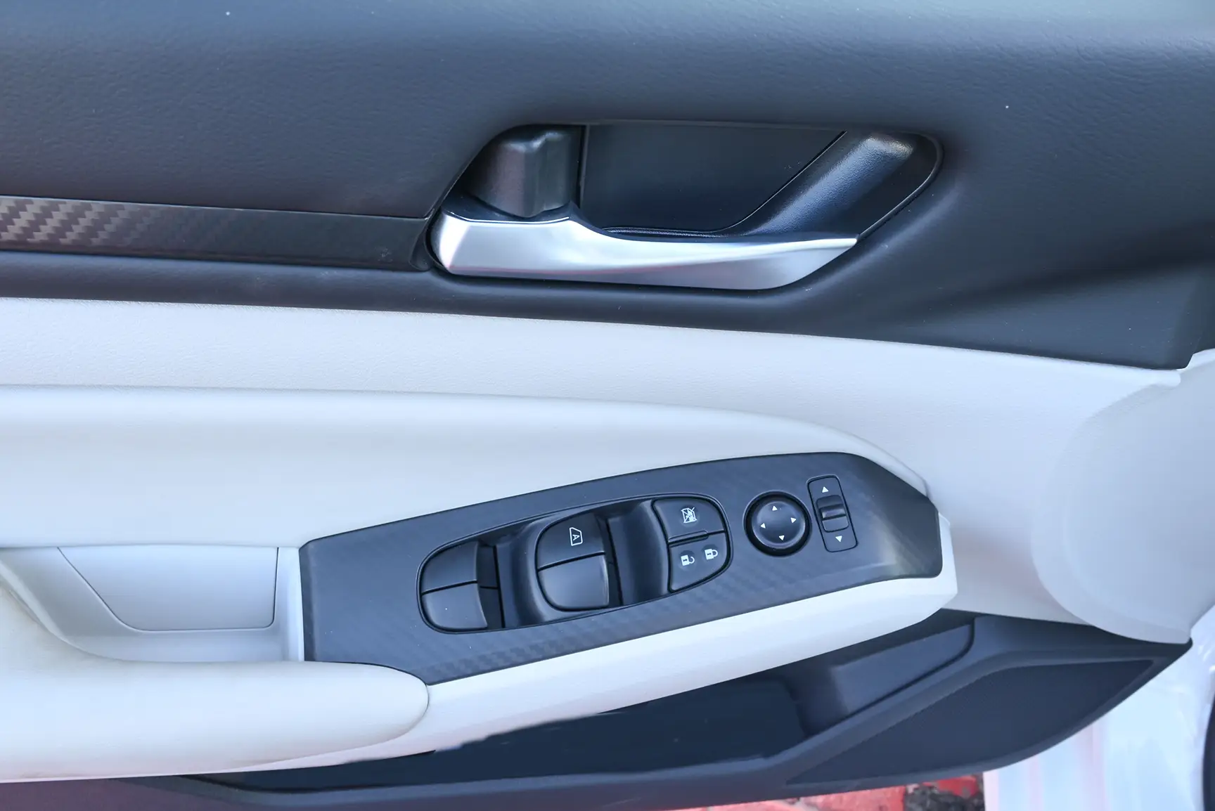 Used 2022 Nissan Altima S White – Driver Door Panel Full View at First Choice Cars Sharjah