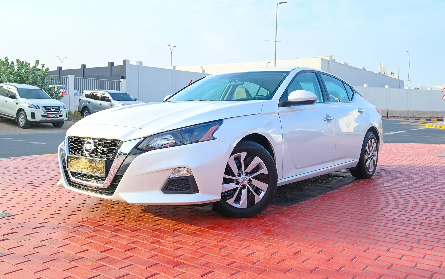 Used 2022 Nissan Altima S White – Left Front Diagonal (45°) View at First Choice Cars Sharjah