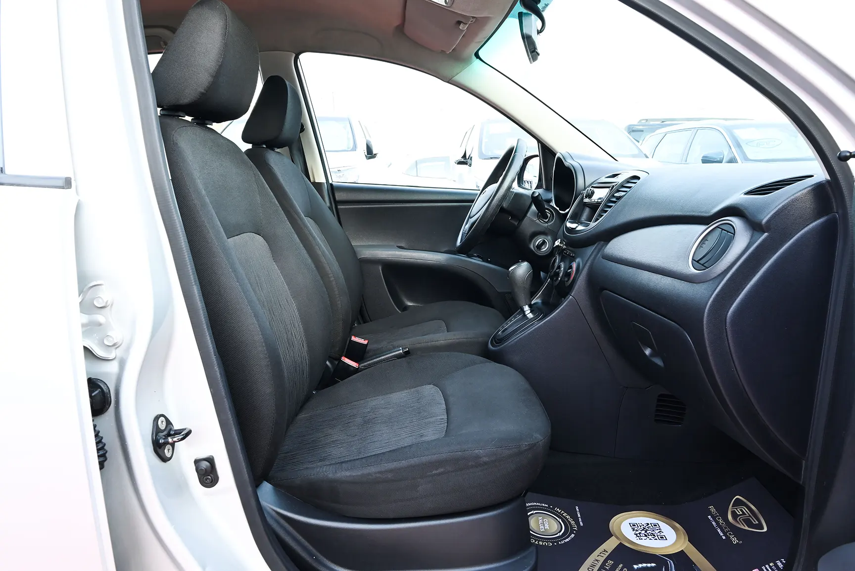 Used 2015 Hyundai i10 GL Silver – Front Passenger Side Cabin View at First Choice Cars Sharjah