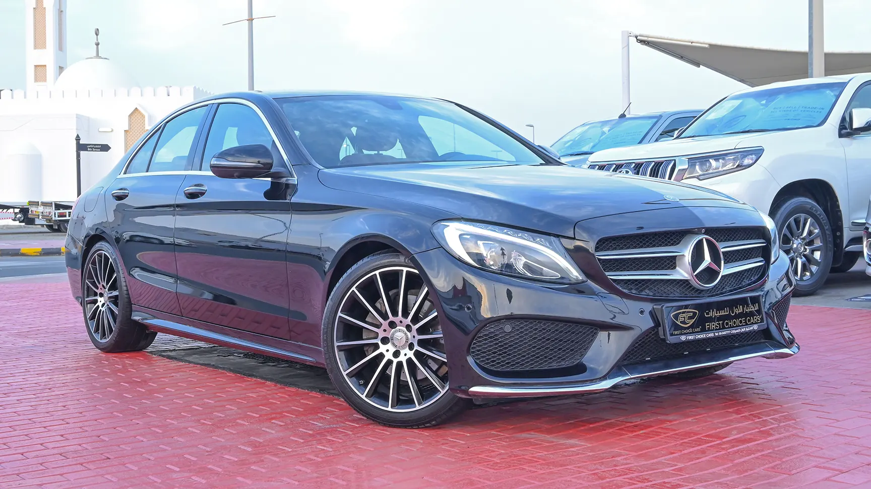 Used 2016 Mercedes-Benz C-Class C 200 Black – Right Front Diagonal (45°) View at First Choice Cars Sharjah