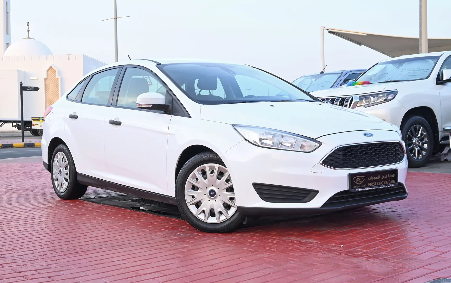 Used 2018 Ford Focus S White – Right Front Diagonal (45°) View at First Choice Cars Sharjah