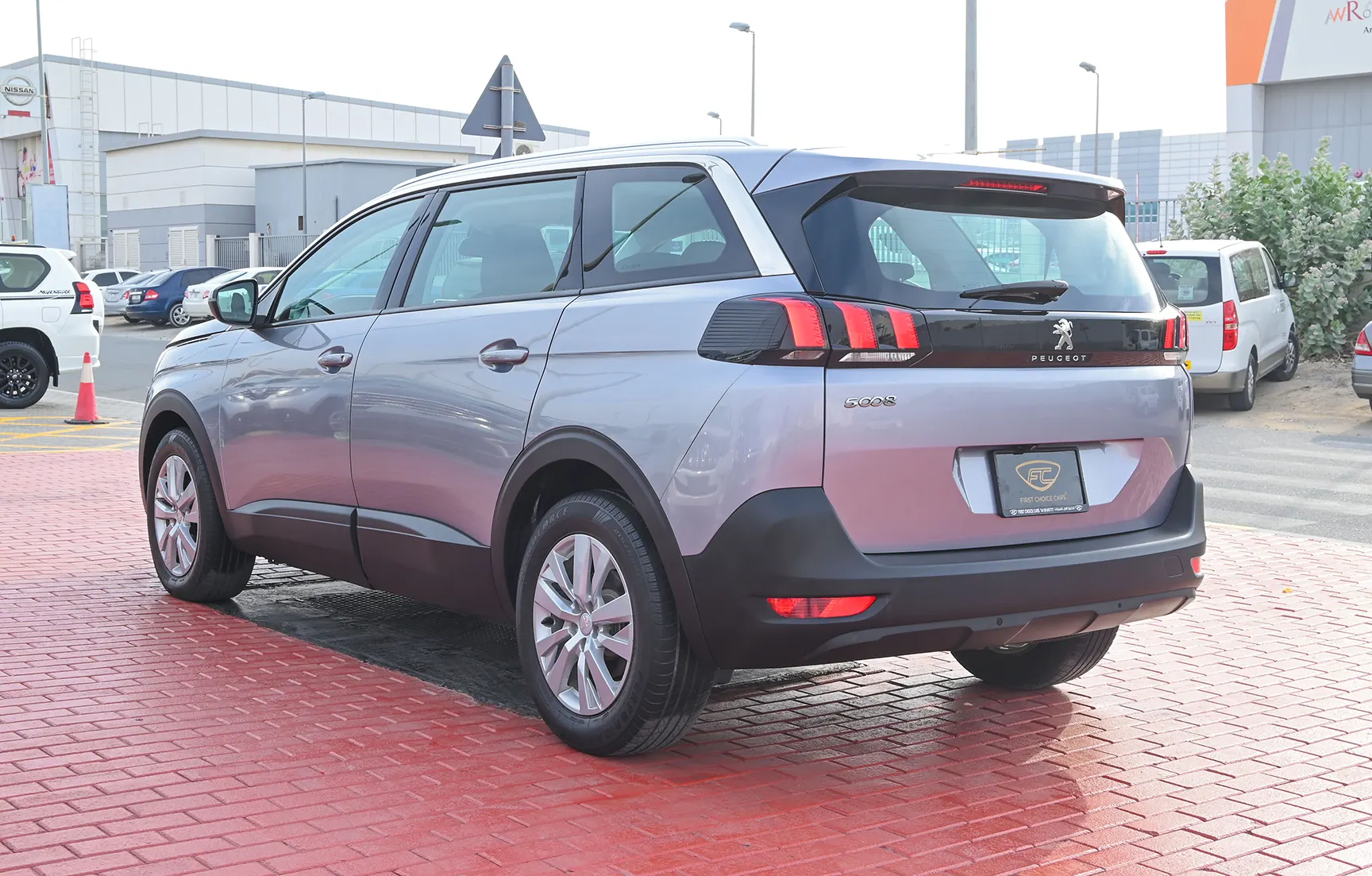 Used 2019 Peugeot 5008 Active Silver – Left Back Diagonal (45°) View at First Choice Cars Sharjah
