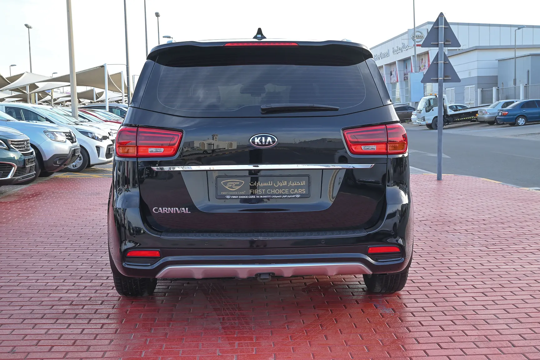 Used 2019 KIA Carnival Ex Black – Back/Rear View at First Choice Cars Sharjah
