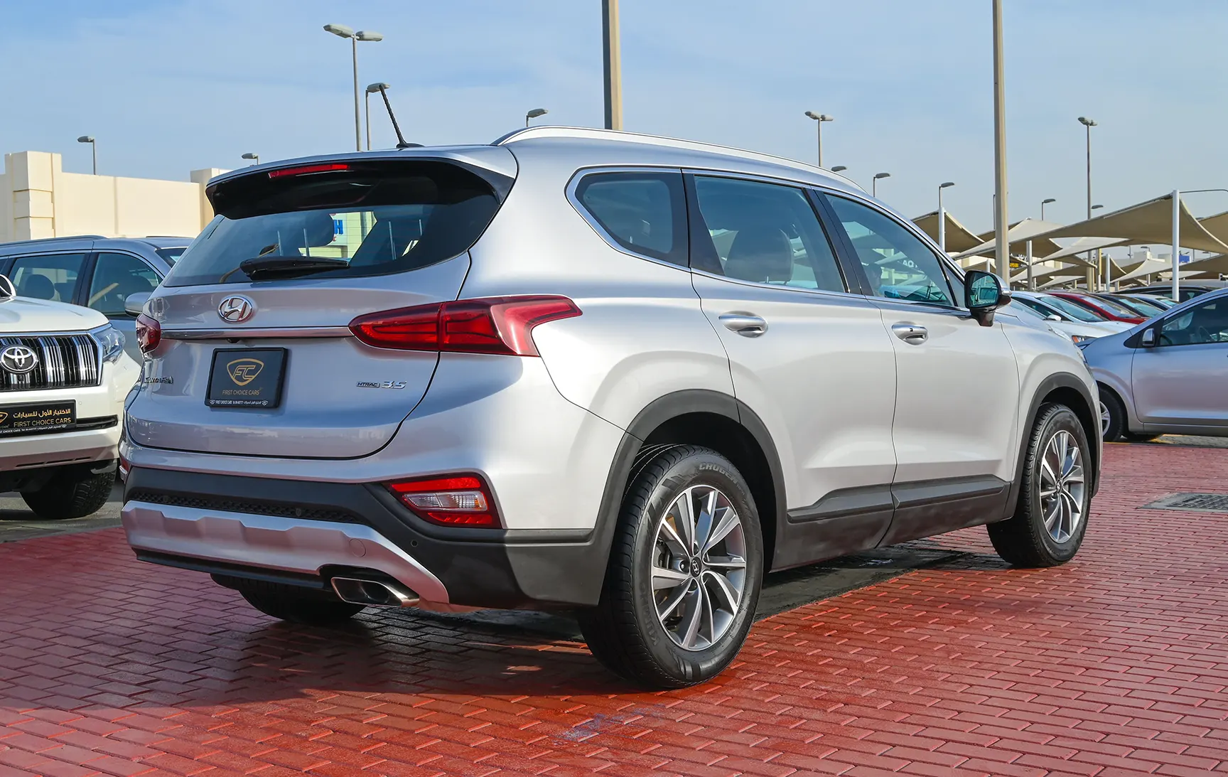 Used 2020 Hyundai Santa Fe GLS Silver – Right Back Diagonal (45°) View at First Choice Cars Sharjah