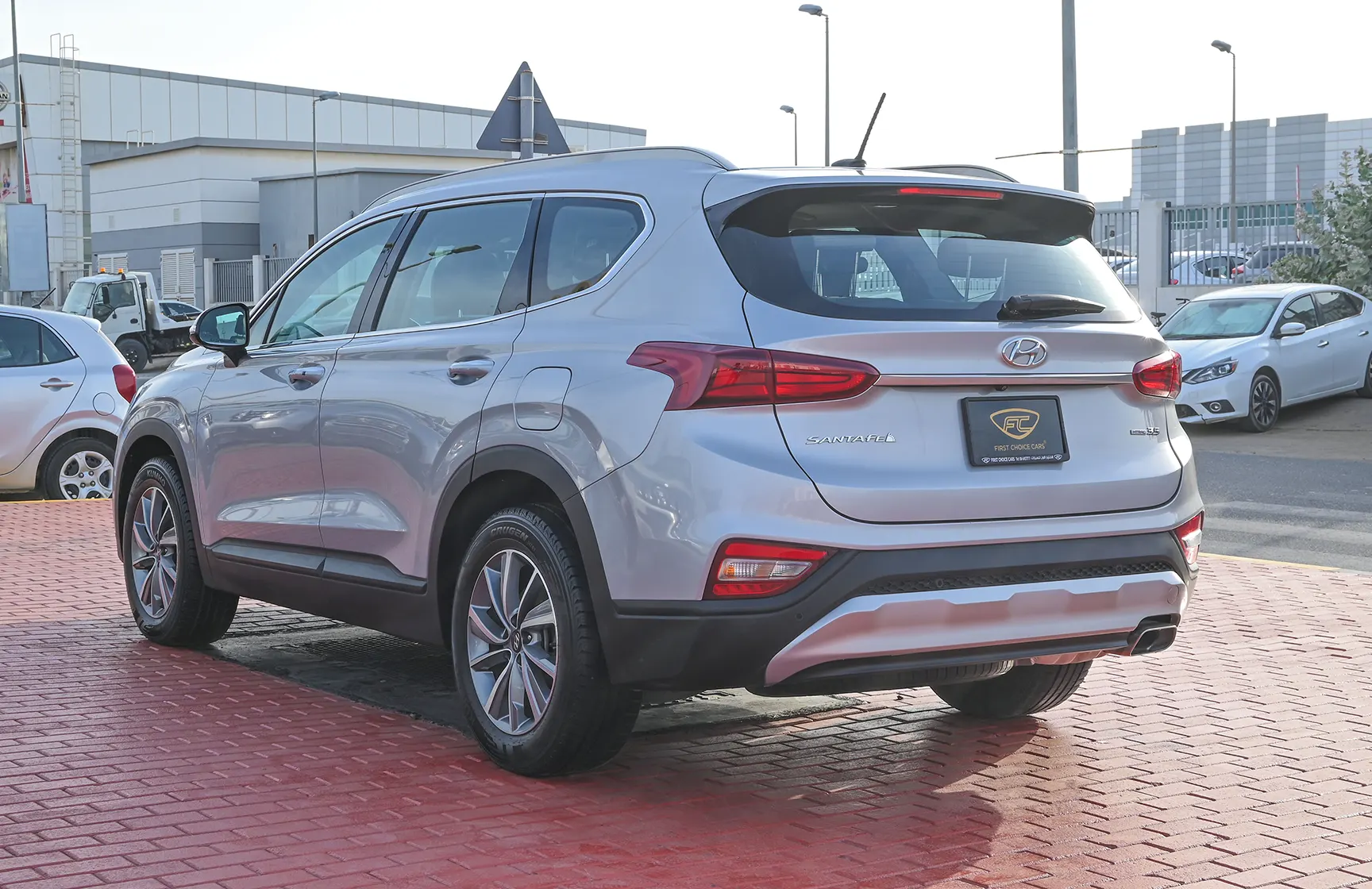 Used 2020 Hyundai Santa Fe GLS Silver – Left Back Diagonal (45°) View at First Choice Cars Sharjah
