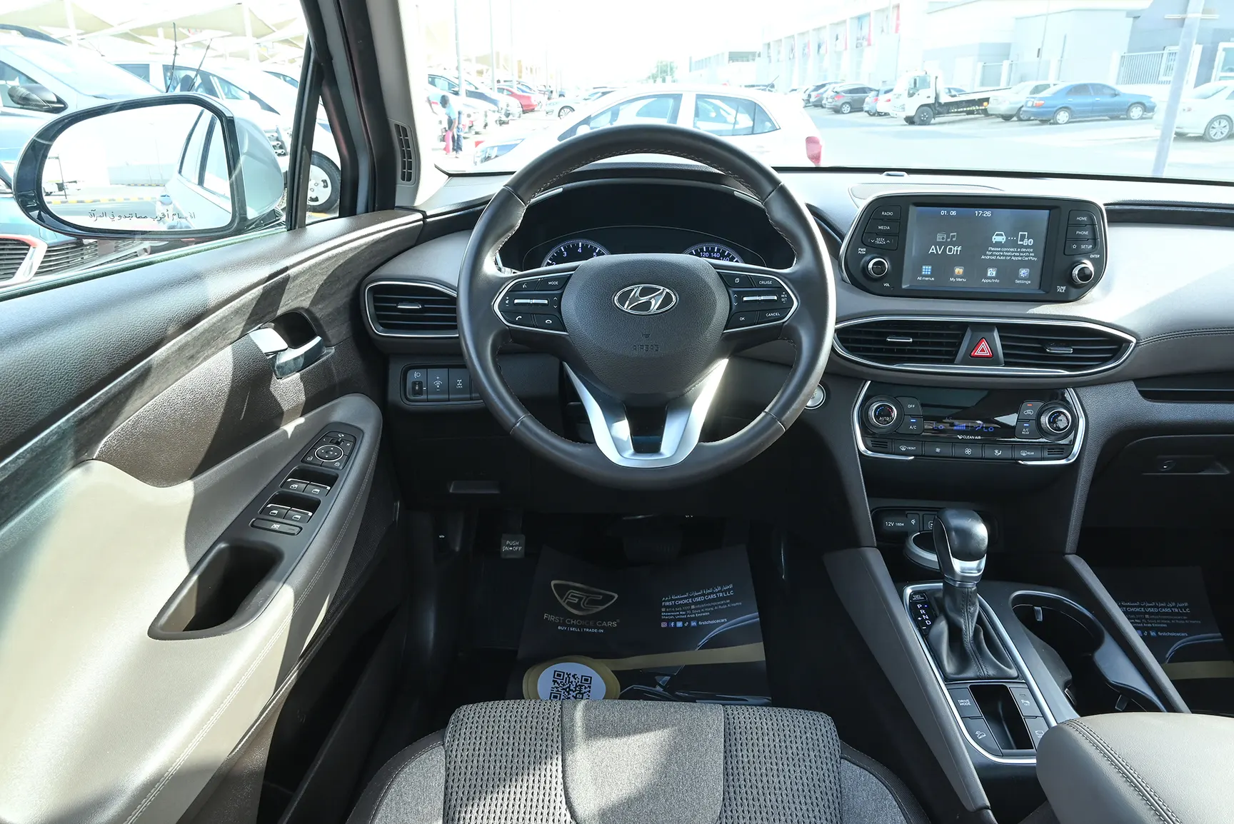 Used 2020 Hyundai Santa Fe GLS Silver – Steering Wheel & Instrument Cluster at First Choice Cars Sharjah