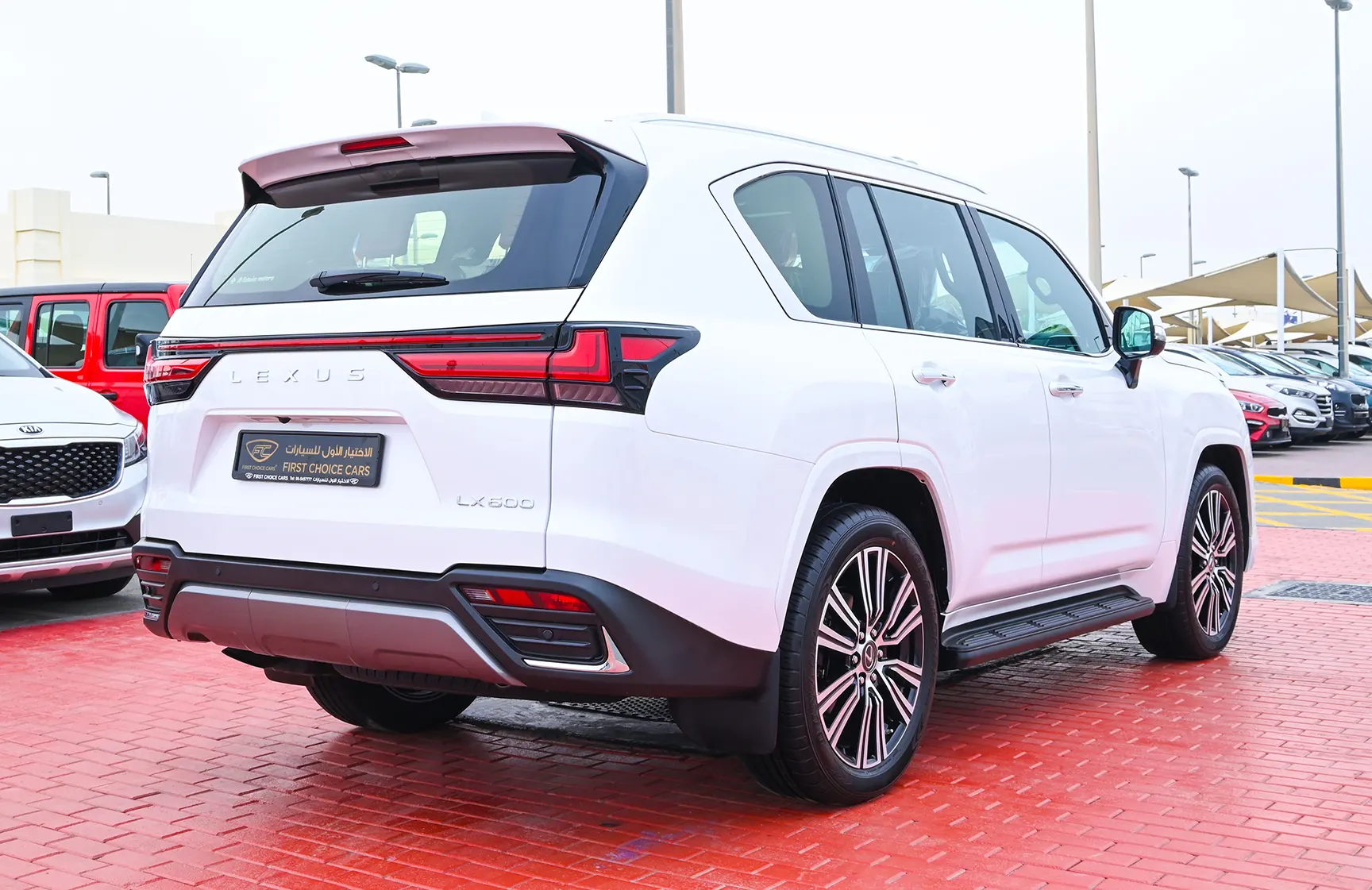 Used 2023 Lexus LX-Series LX 600 Signature White – Right Back Diagonal (45°) View at First Choice Cars Sharjah