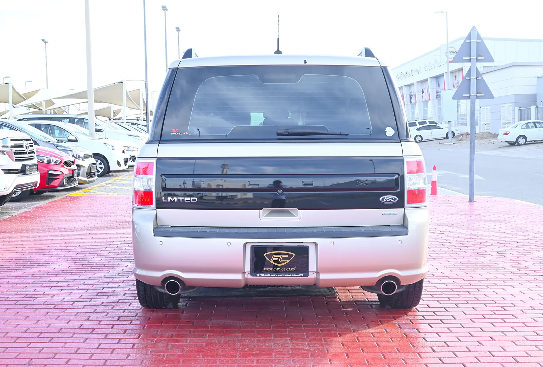 Used 2017 Ford Flex Limited White – Back/Rear View at First Choice Cars Sharjah