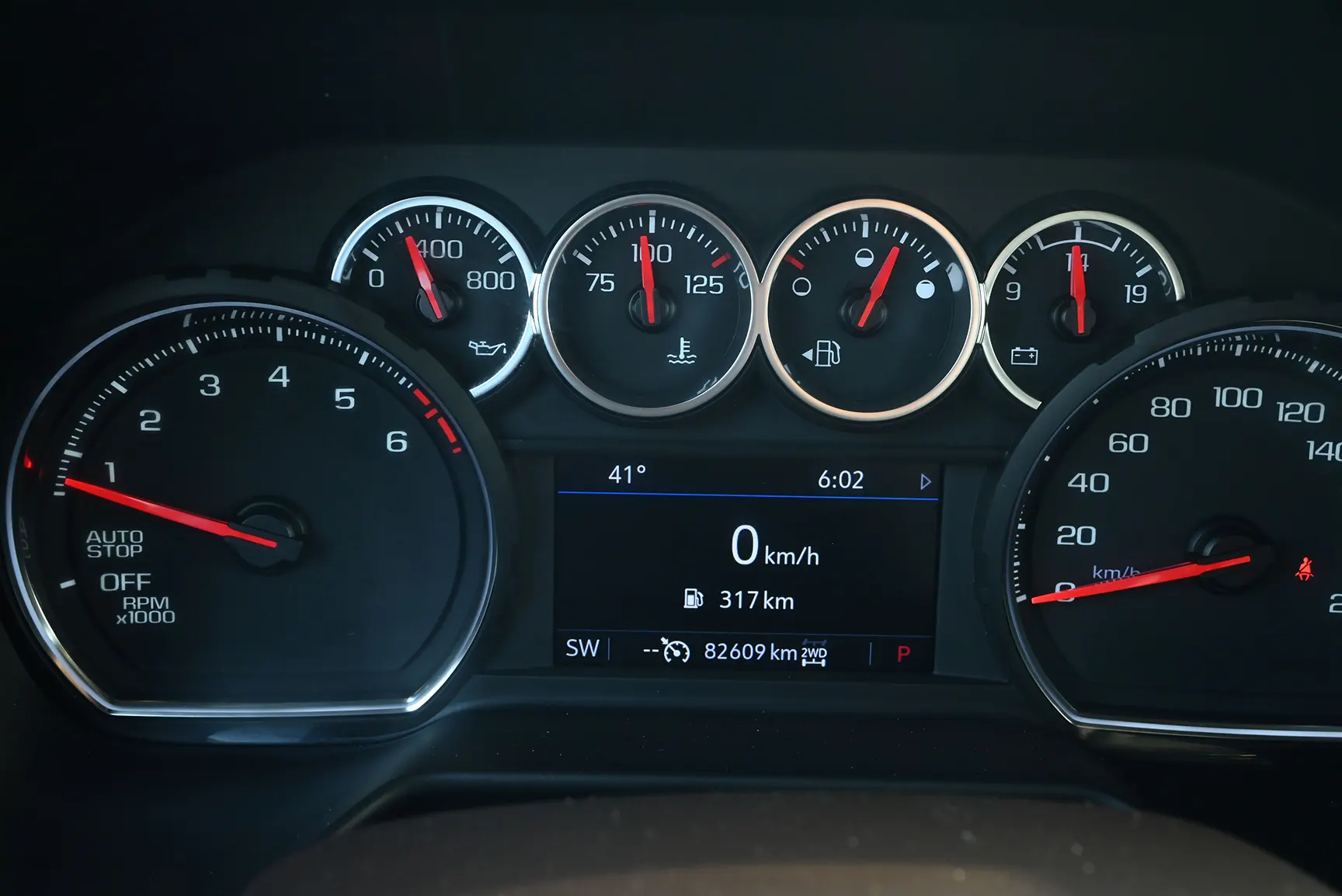 Used 2021 Chevrolet Tahoe LS White – Odometer / Mileage Reading View at First Choice Cars Sharjah