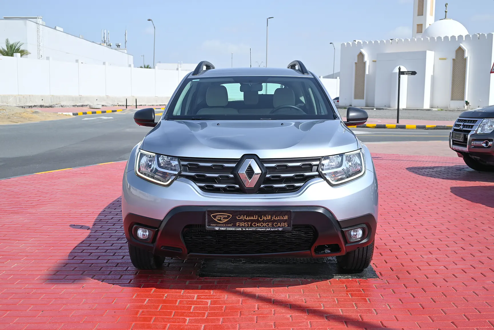 Used 2020 Renault Duster Se White – Front View at First Choice Cars Sharjah