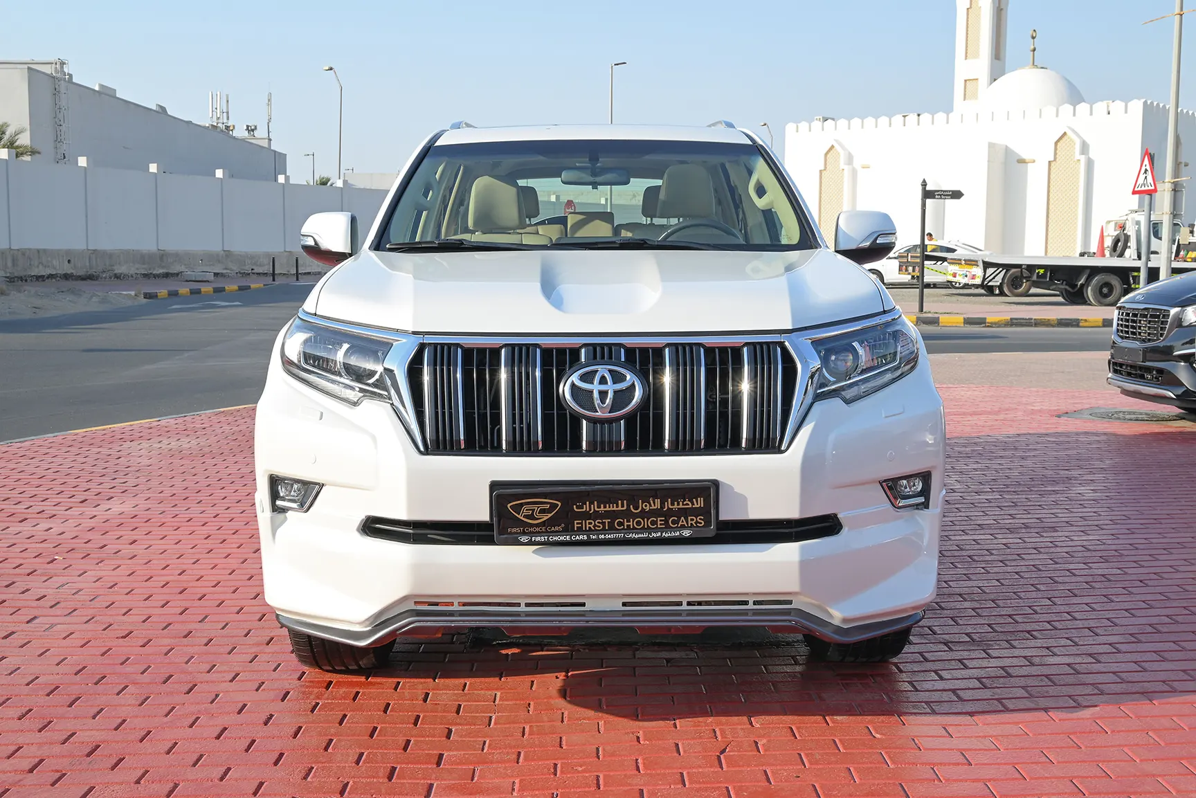 Used 2019 Toyota Prado VXR White – Front View at First Choice Cars Sharjah