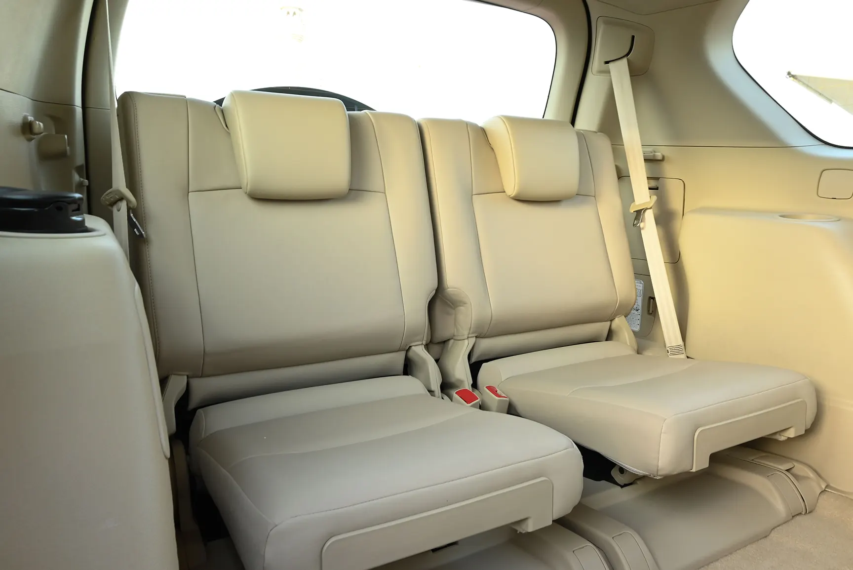 Used 2019 Toyota Prado VXR White – Third Row Right Seat View at First Choice Cars Sharjah