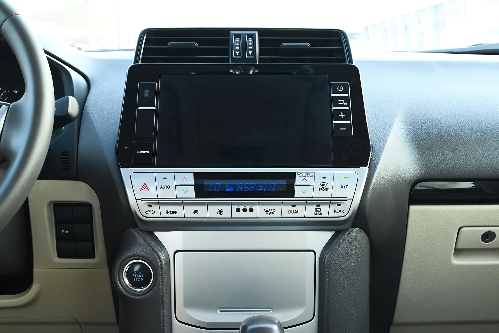 Used 2019 Toyota Prado VXR White – Infotainment / Touchscreen System at First Choice Cars Sharjah