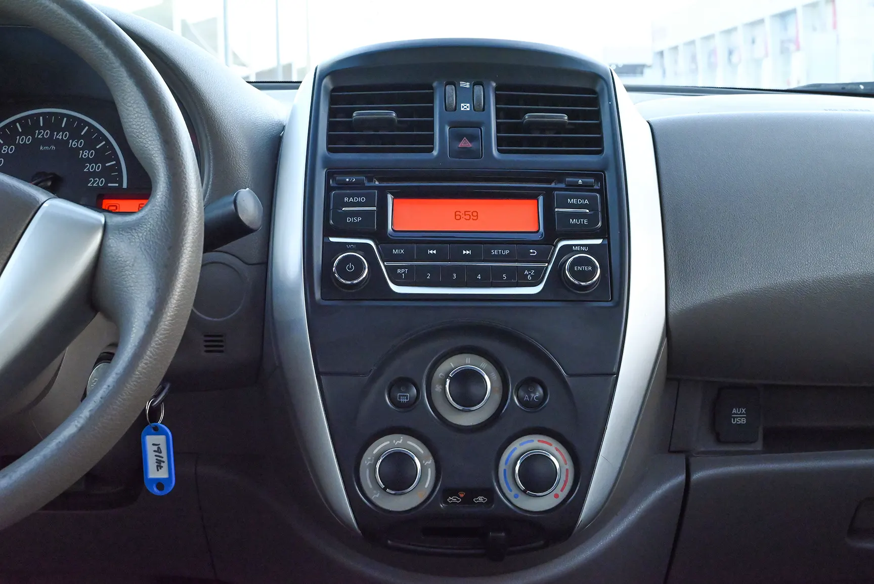 Used 2017 Nissan Sunny S White – Infotainment / Touchscreen System at First Choice Cars Sharjah