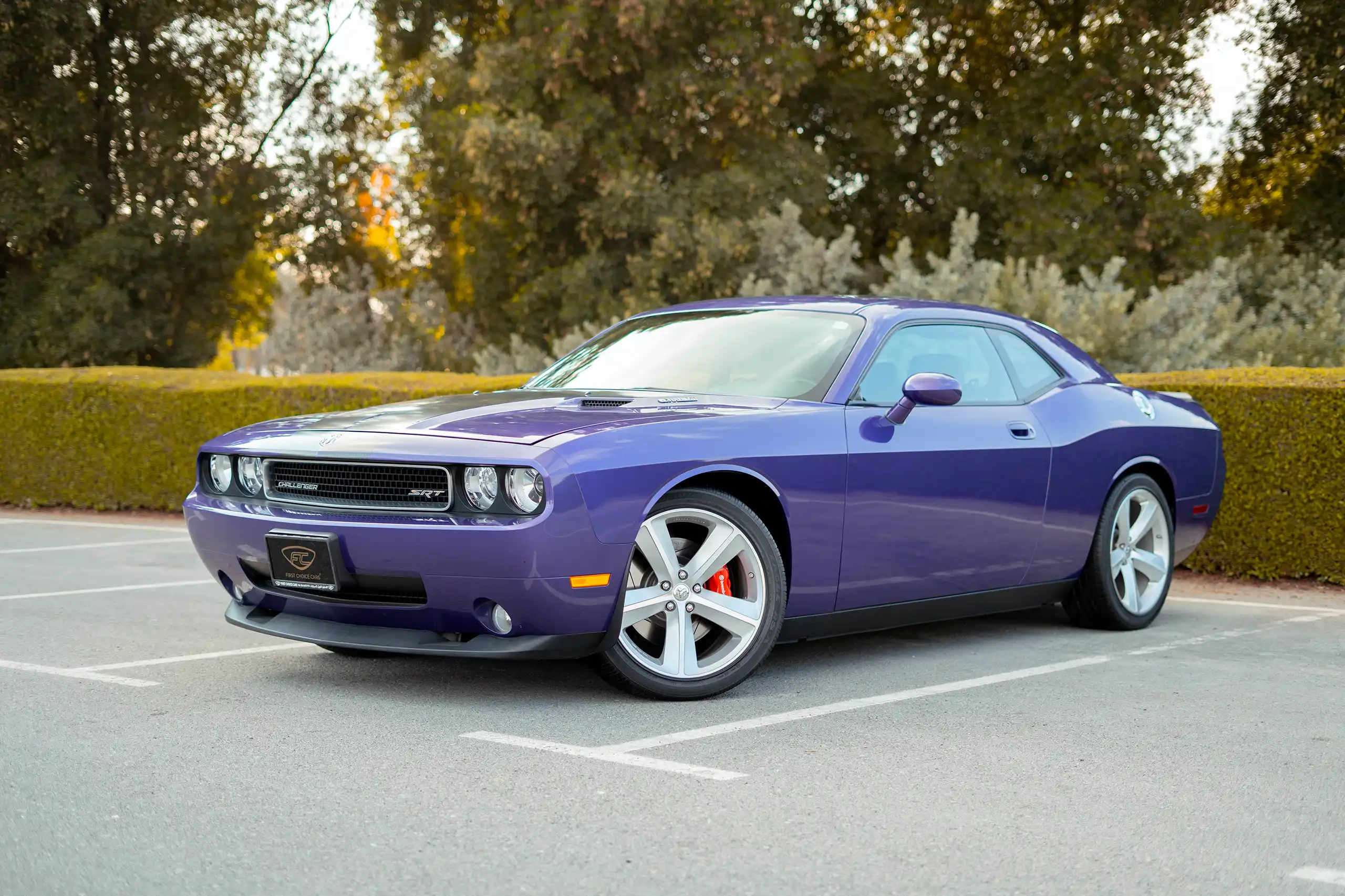 Used 2010 Dodge Challenger SRT8 in Purple – Left Front Diagonal (45°) View for Sale at First Choice Cars Dubai Sharjah